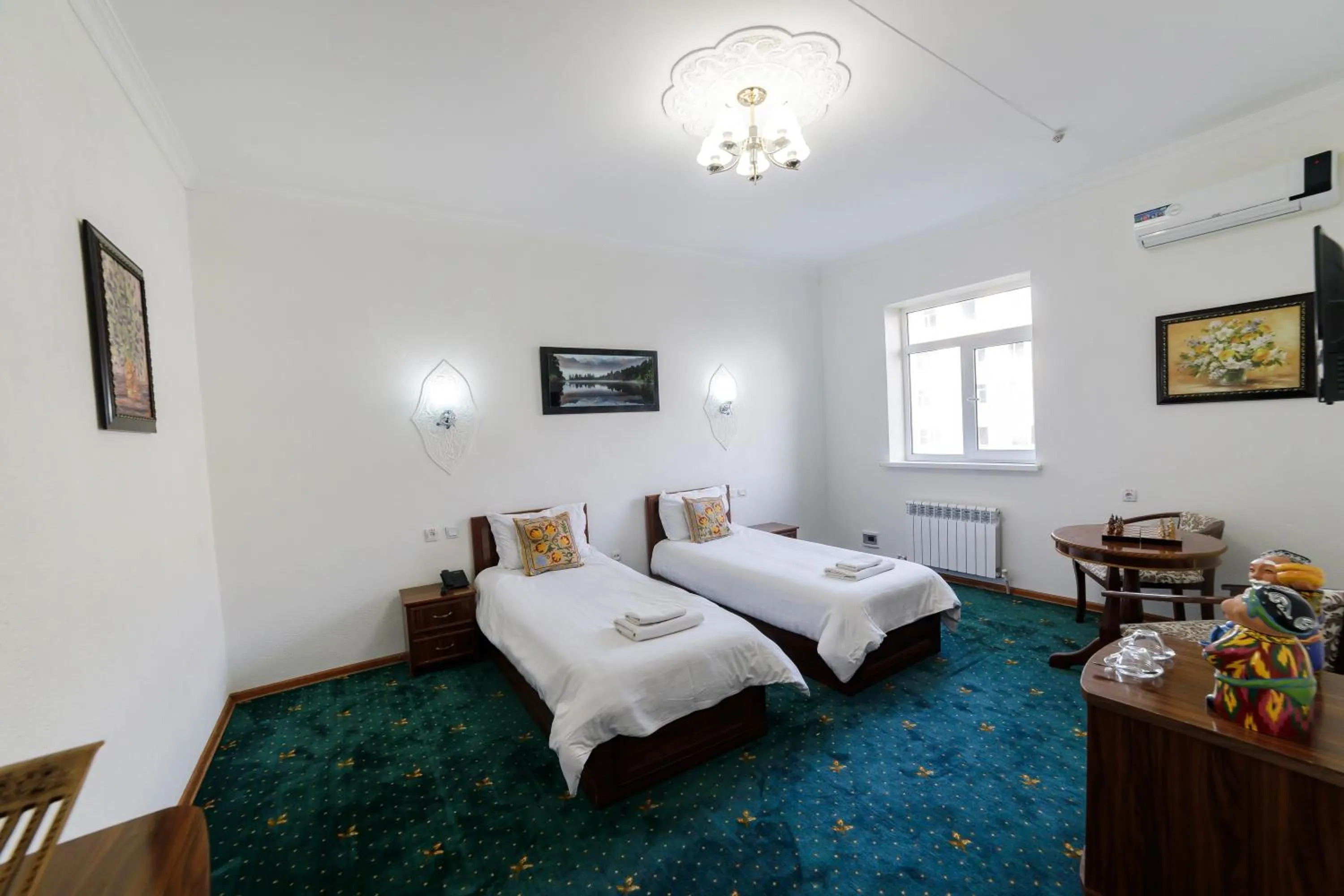 Bed in Qibla Tozabog