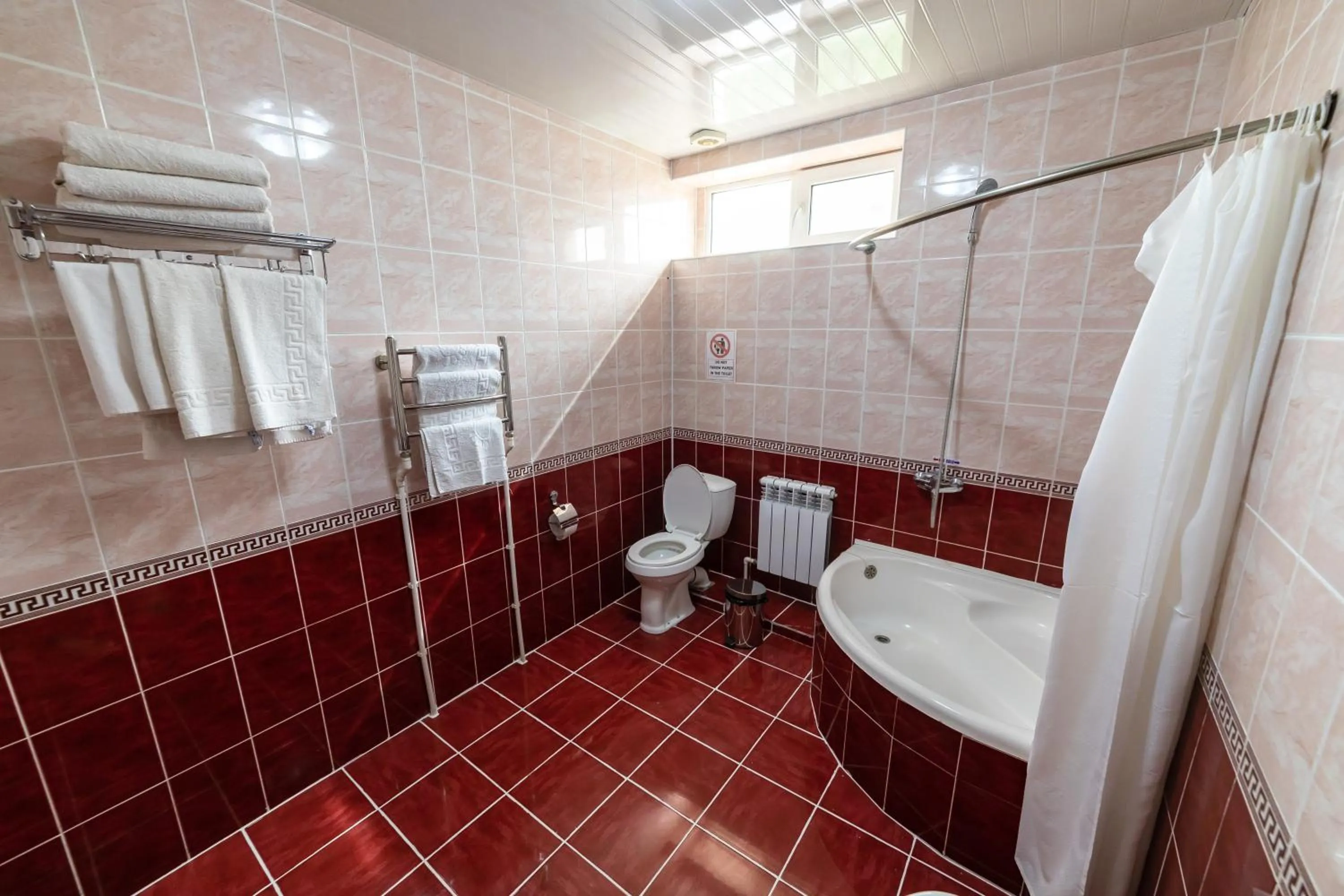 Shower in Qibla Tozabog