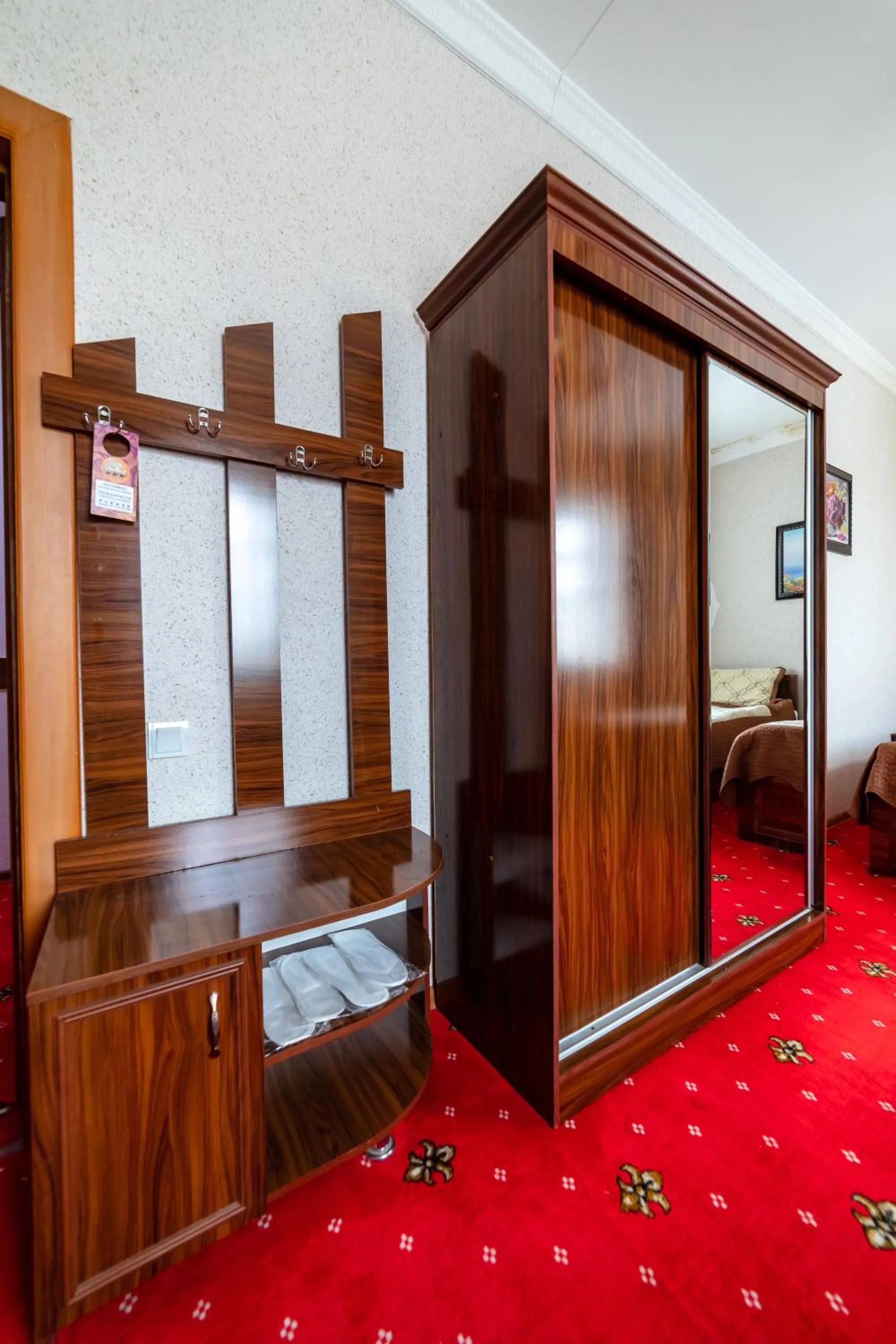 Bed in Qibla Tozabog