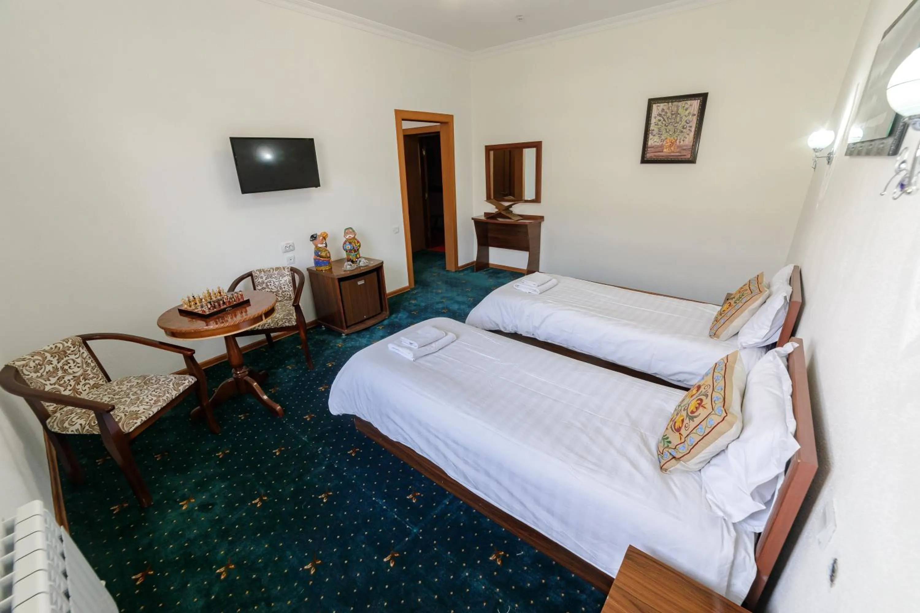 Bed in Qibla Tozabog