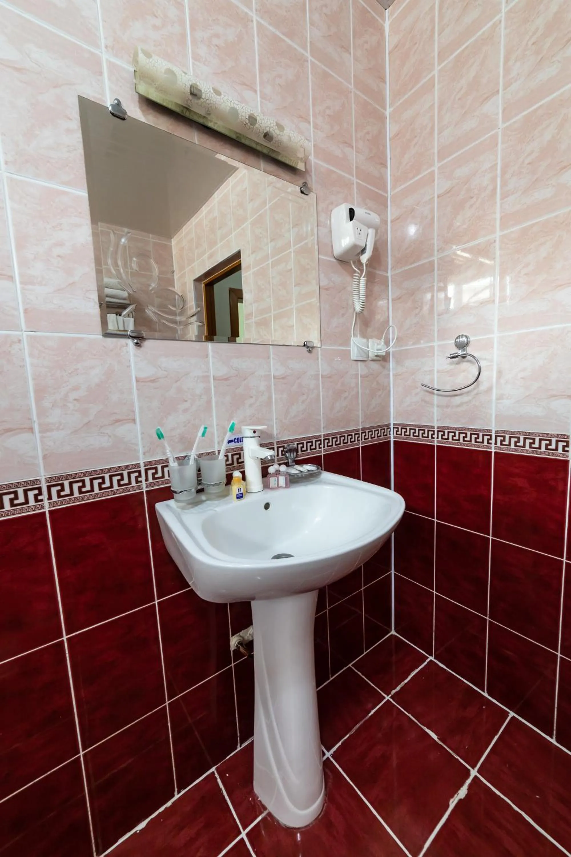 Shower in Qibla Tozabog