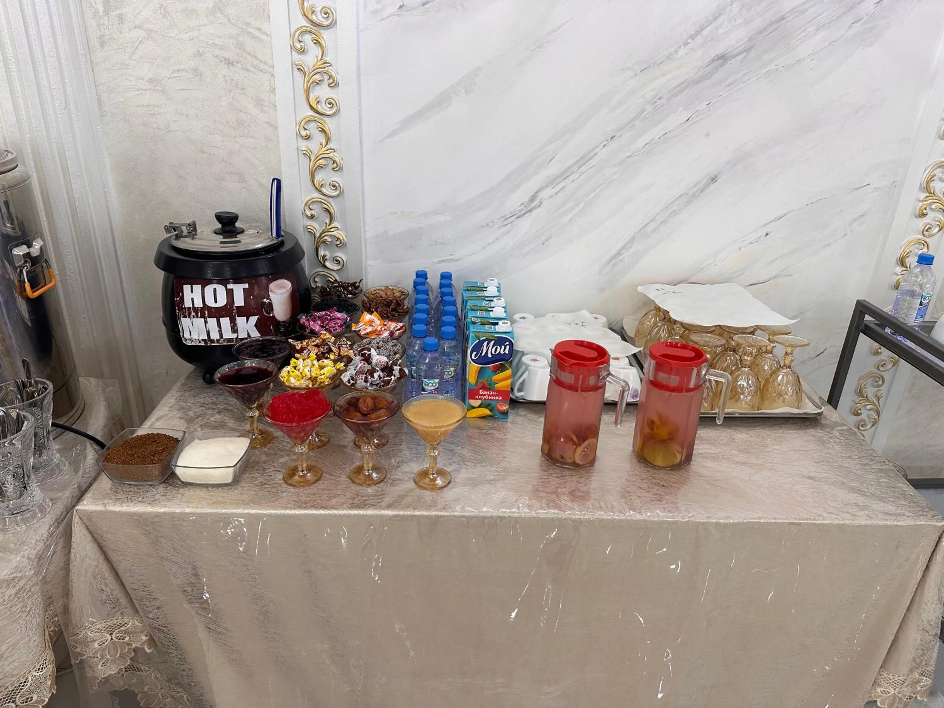 Coffee/tea facilities in Qibla Tozabog