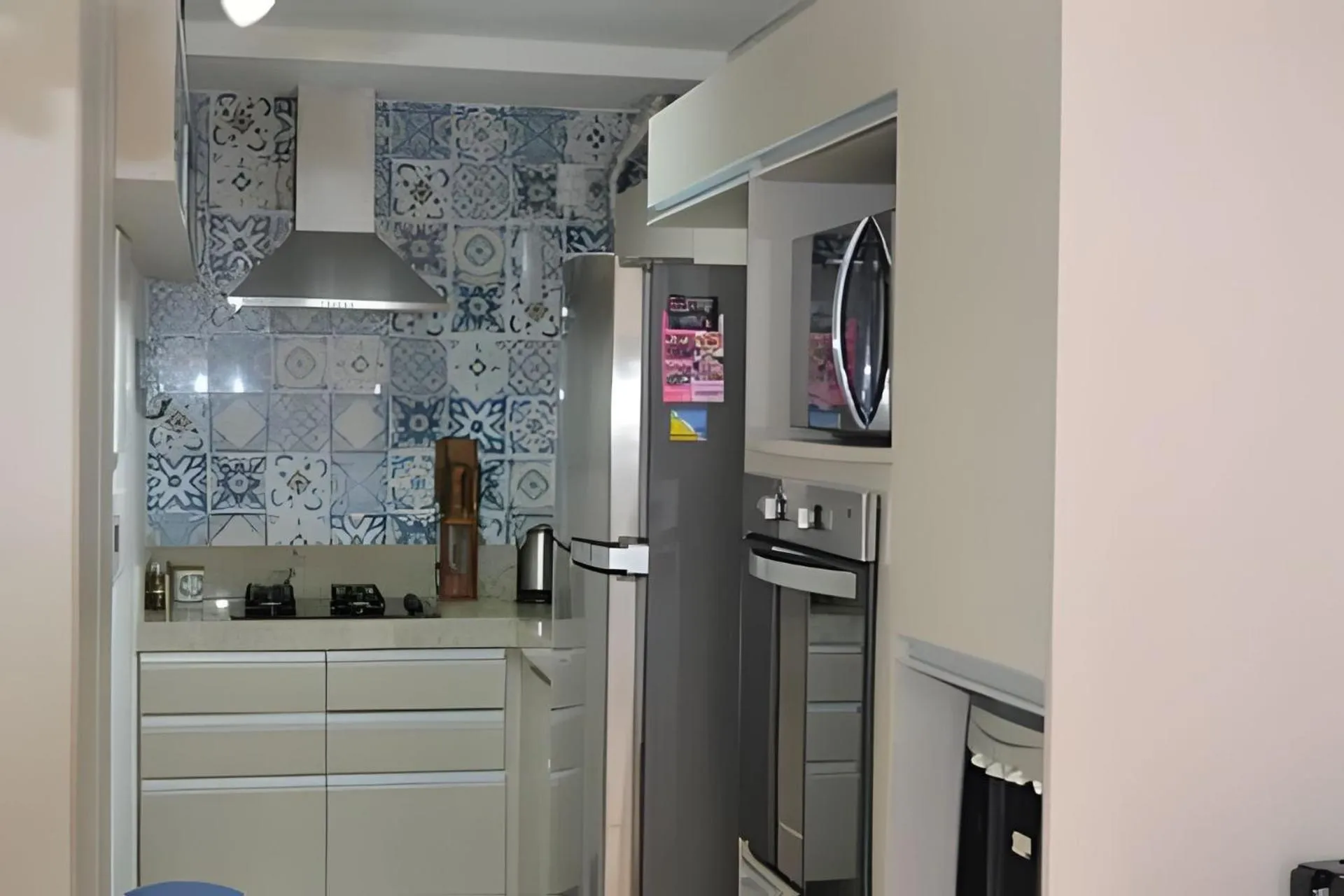 Kitchen or kitchenette in Nui Supreme Beach Living