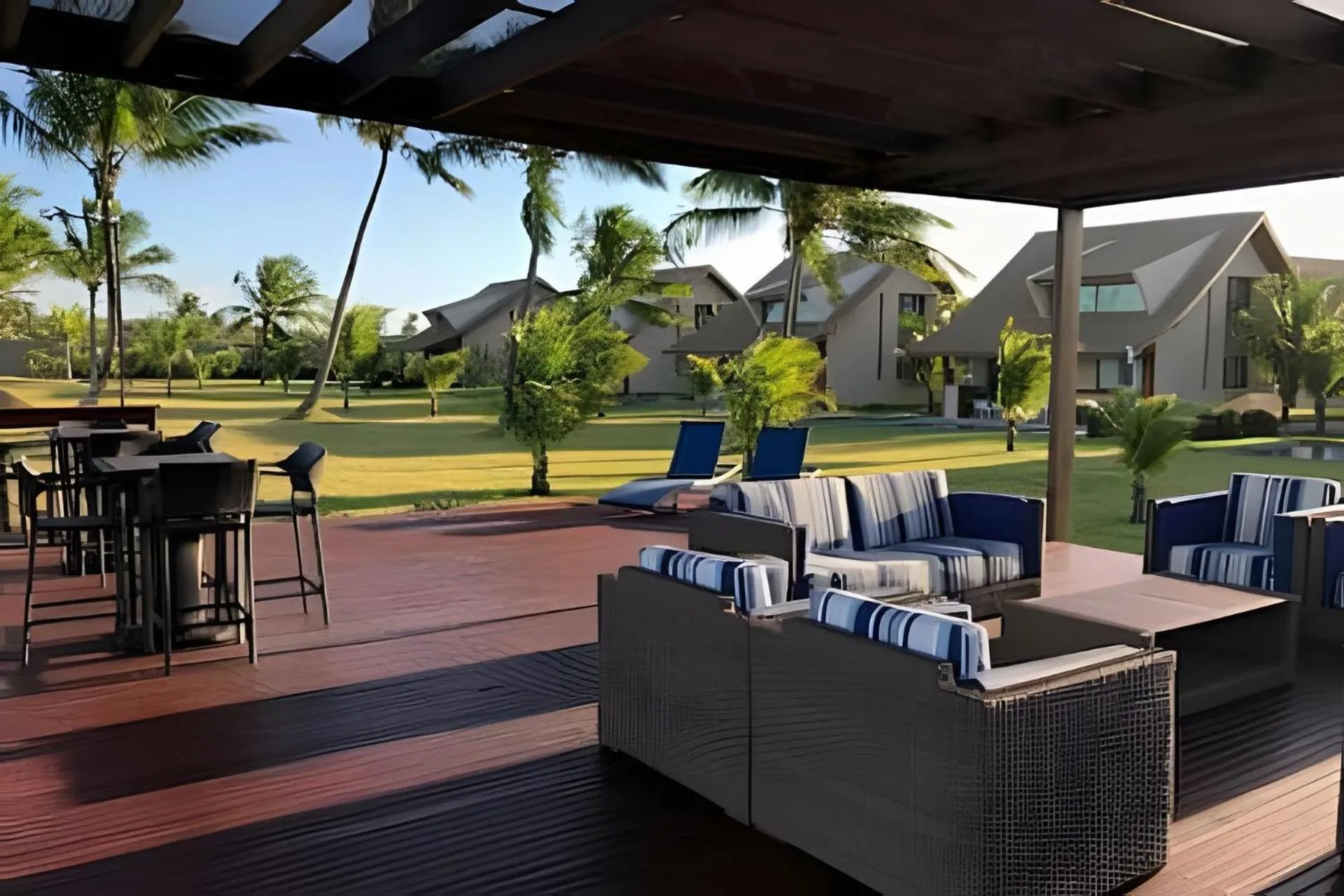 Communal lounge/ TV room in Nui Supreme Beach Living