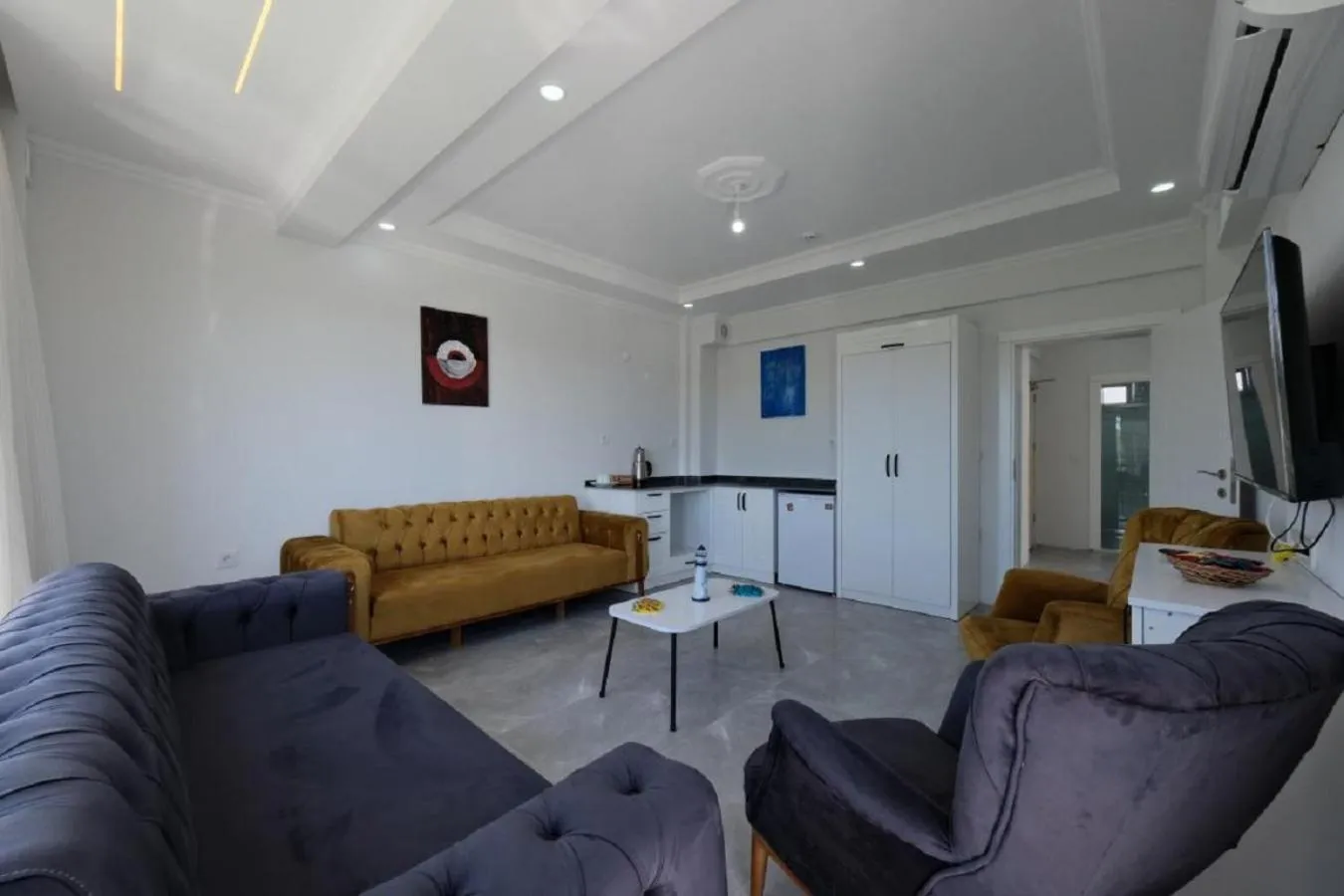 TV and multimedia in The Dalaman Suites & Pansiyon Dalaman Airport 10 km