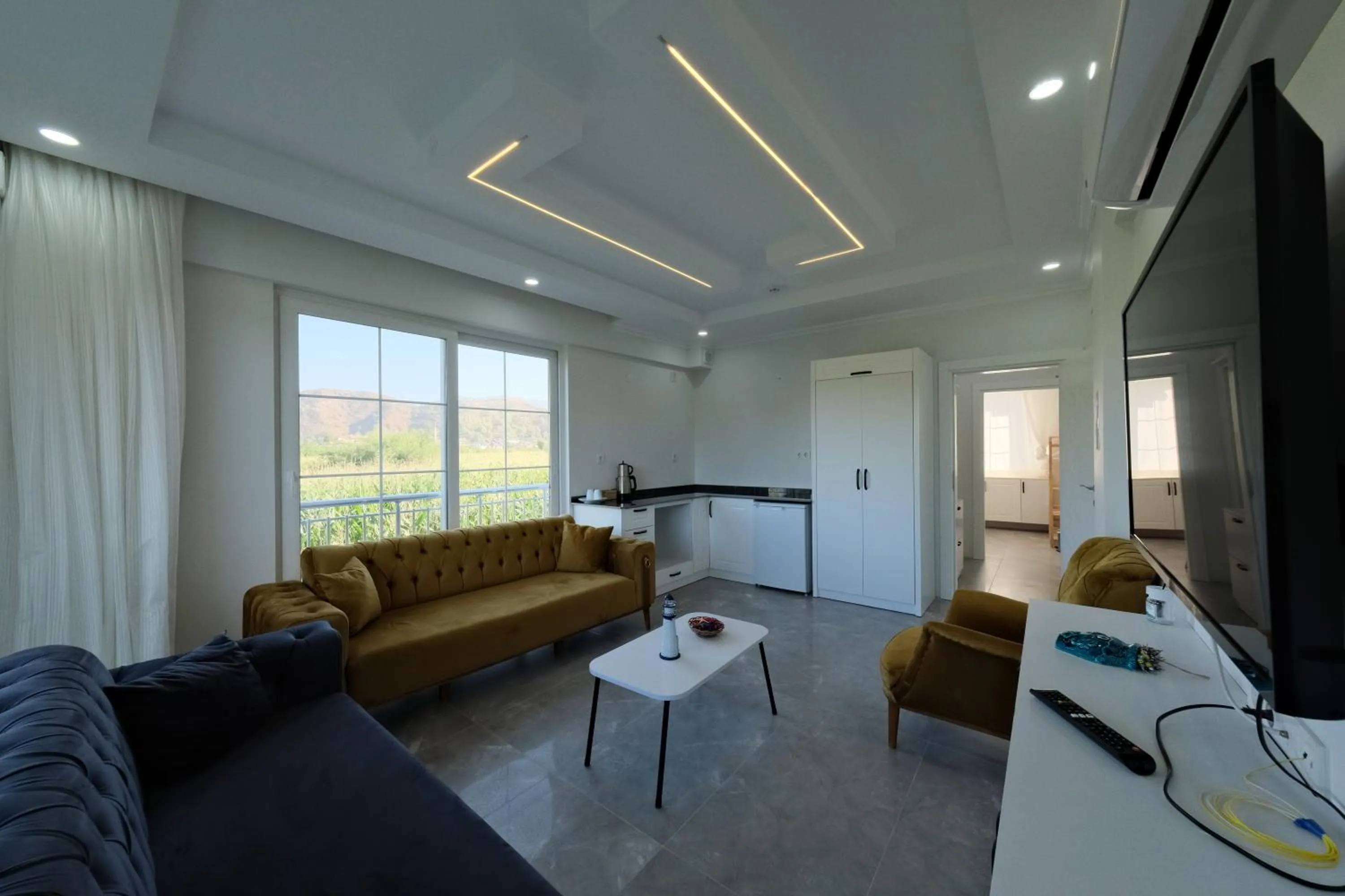 TV and multimedia in The Dalaman Suites & Pansiyon Dalaman Airport 10 km