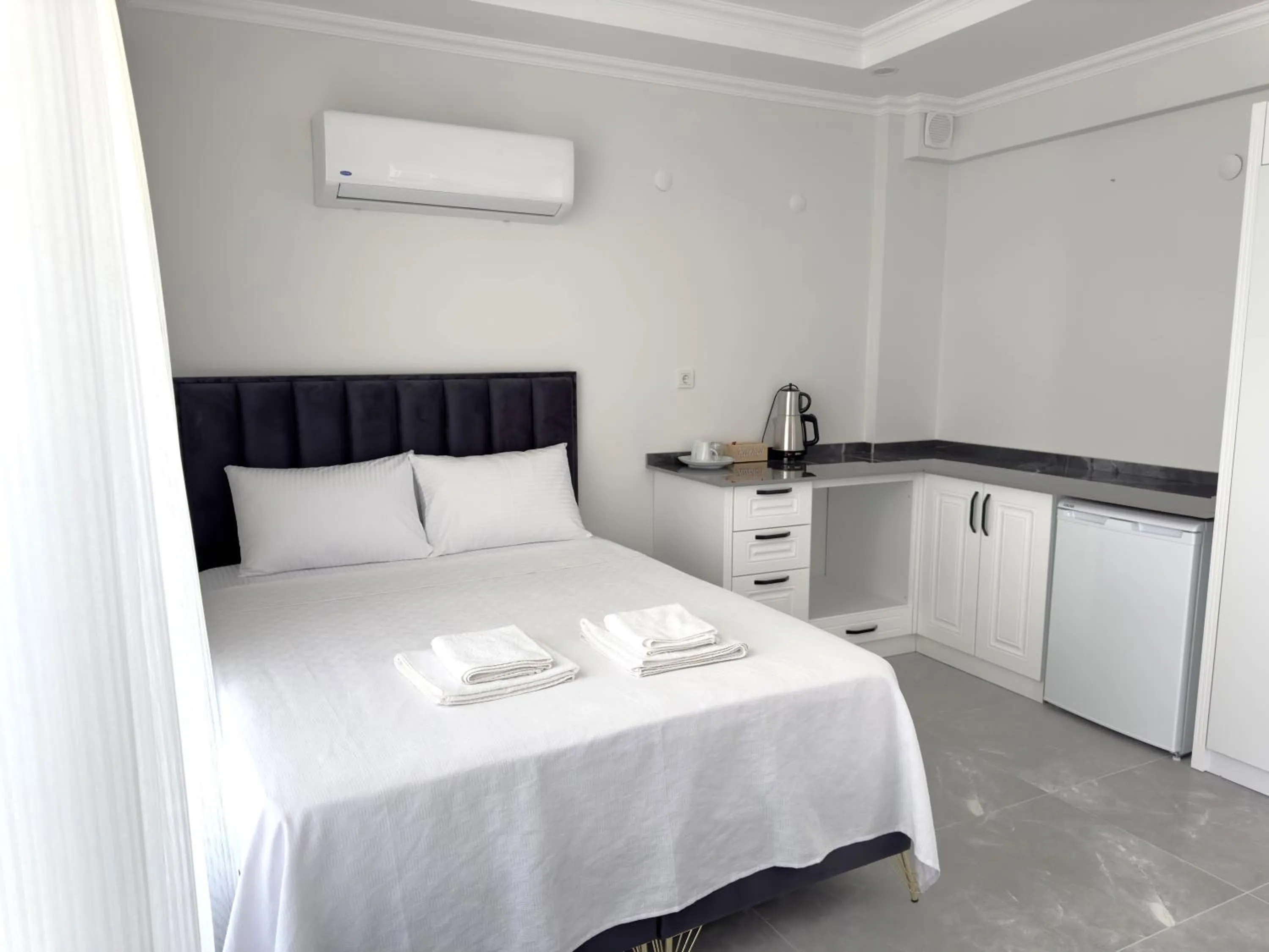 Bed in The Dalaman Suites & Pansiyon Dalaman Airport 10 km