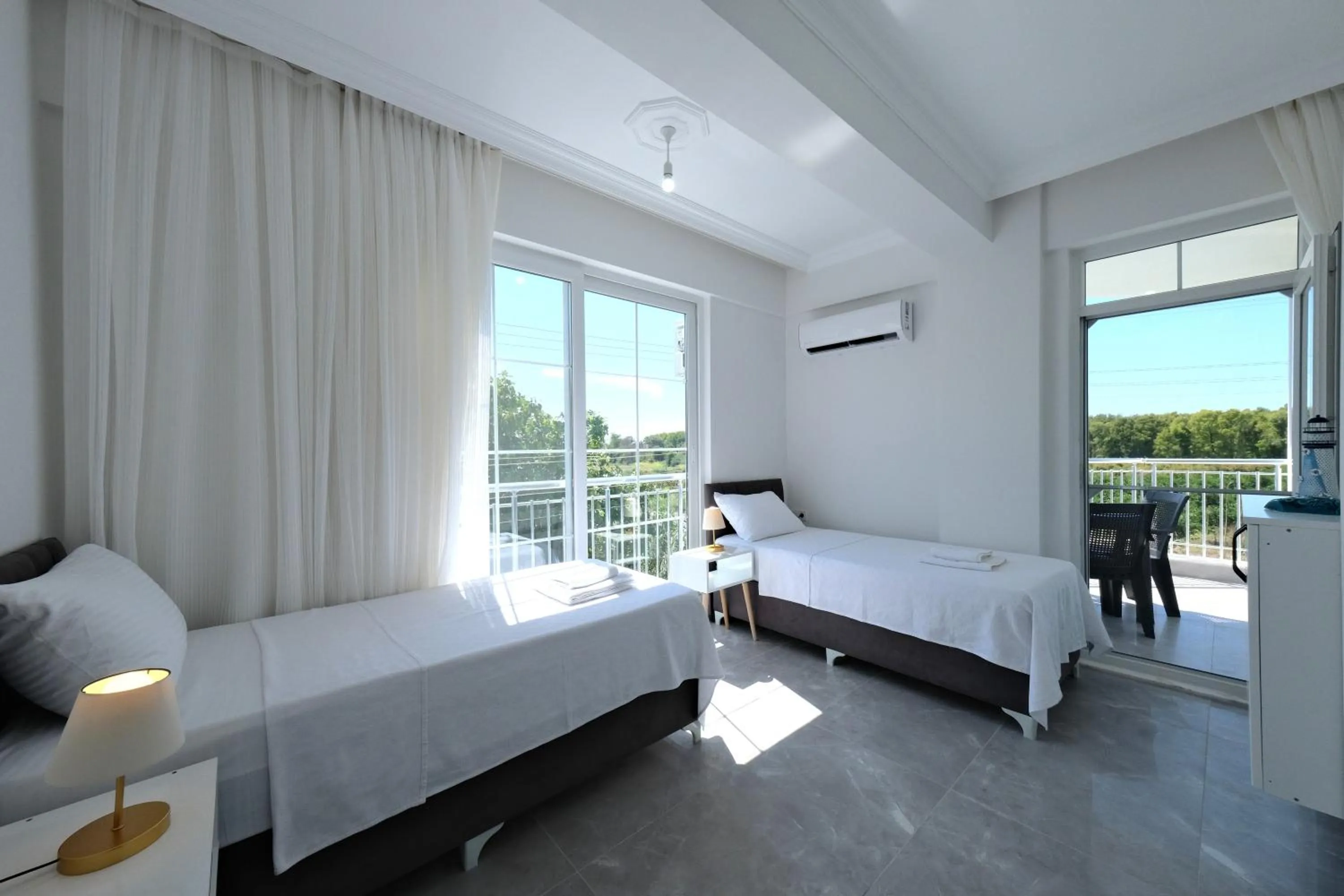 Bed in The Dalaman Suites & Pansiyon Dalaman Airport 10 km