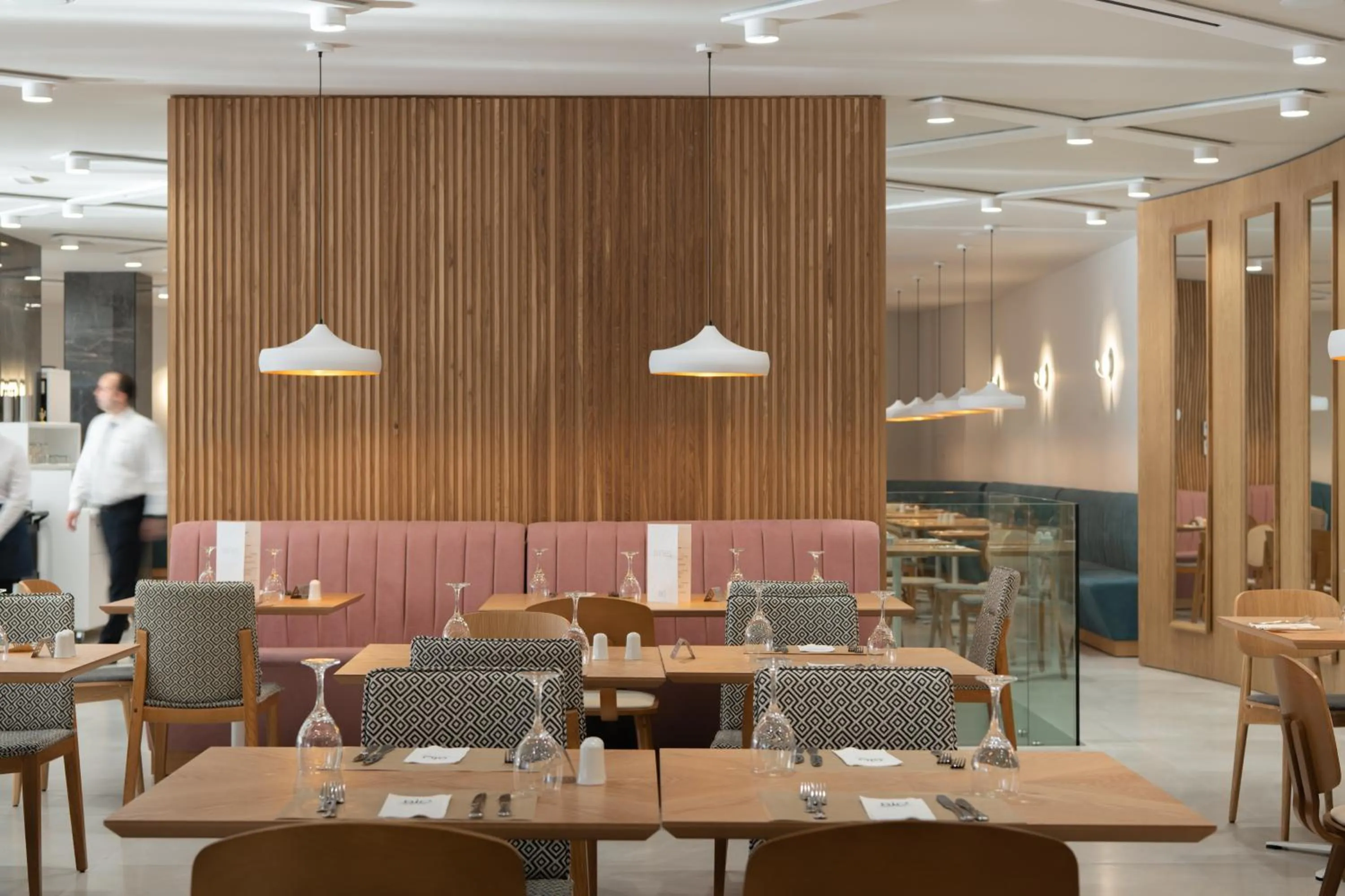 Restaurant/places to eat in Bio Suites Hotel & Spa