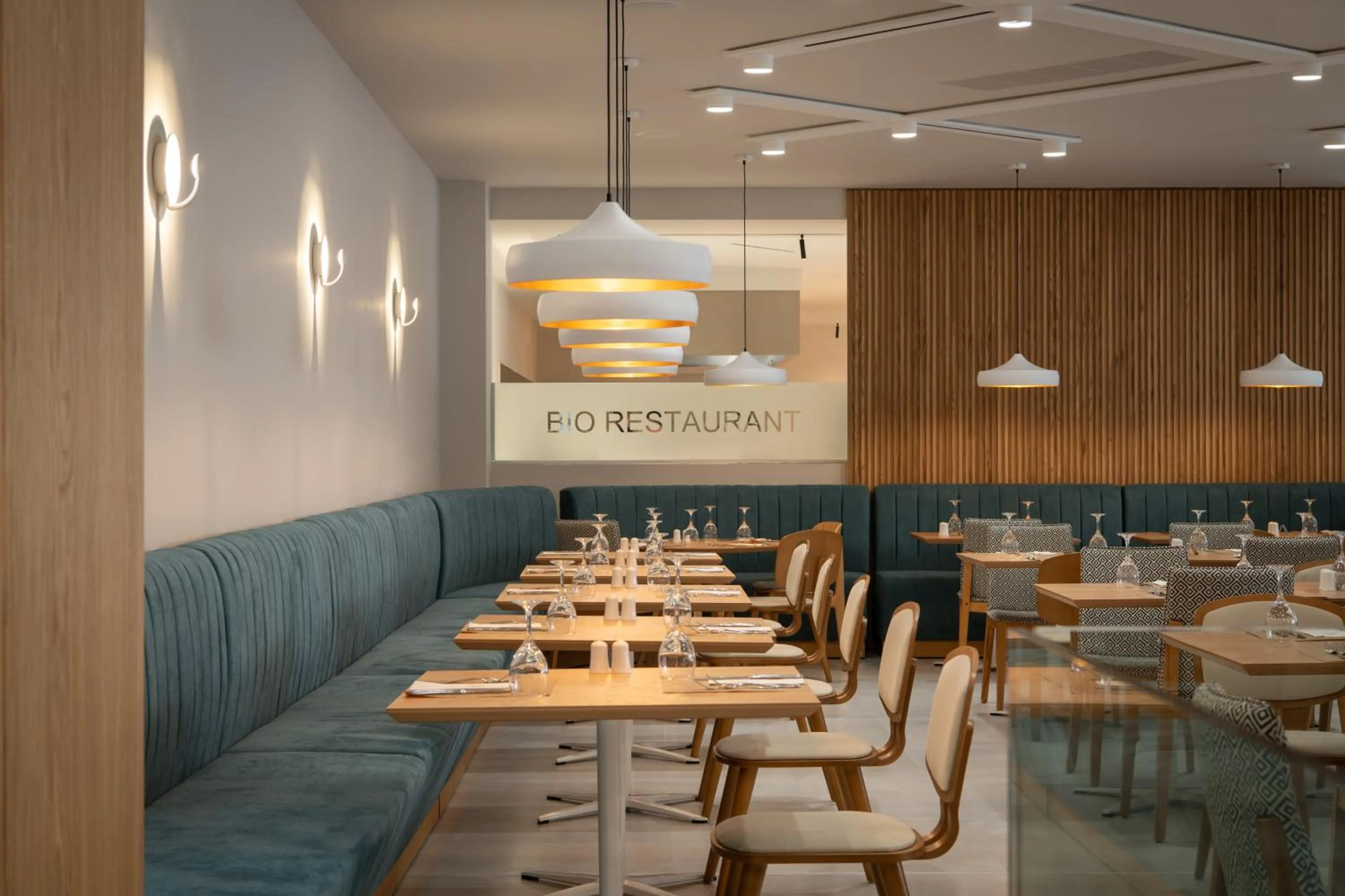 Restaurant/places to eat in Bio Suites Hotel & Spa