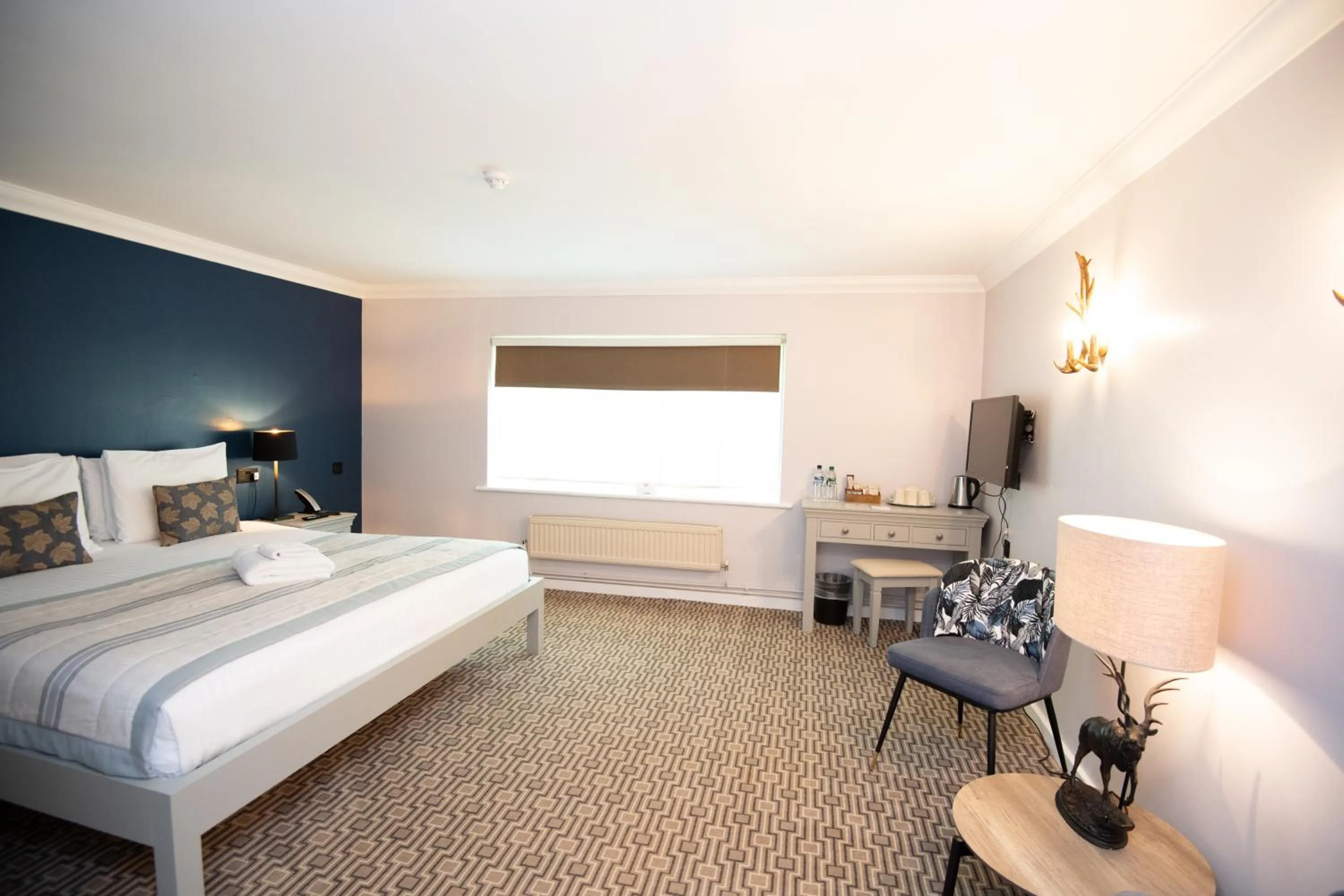 Bed in The Olde Bell, BW Signature Collection