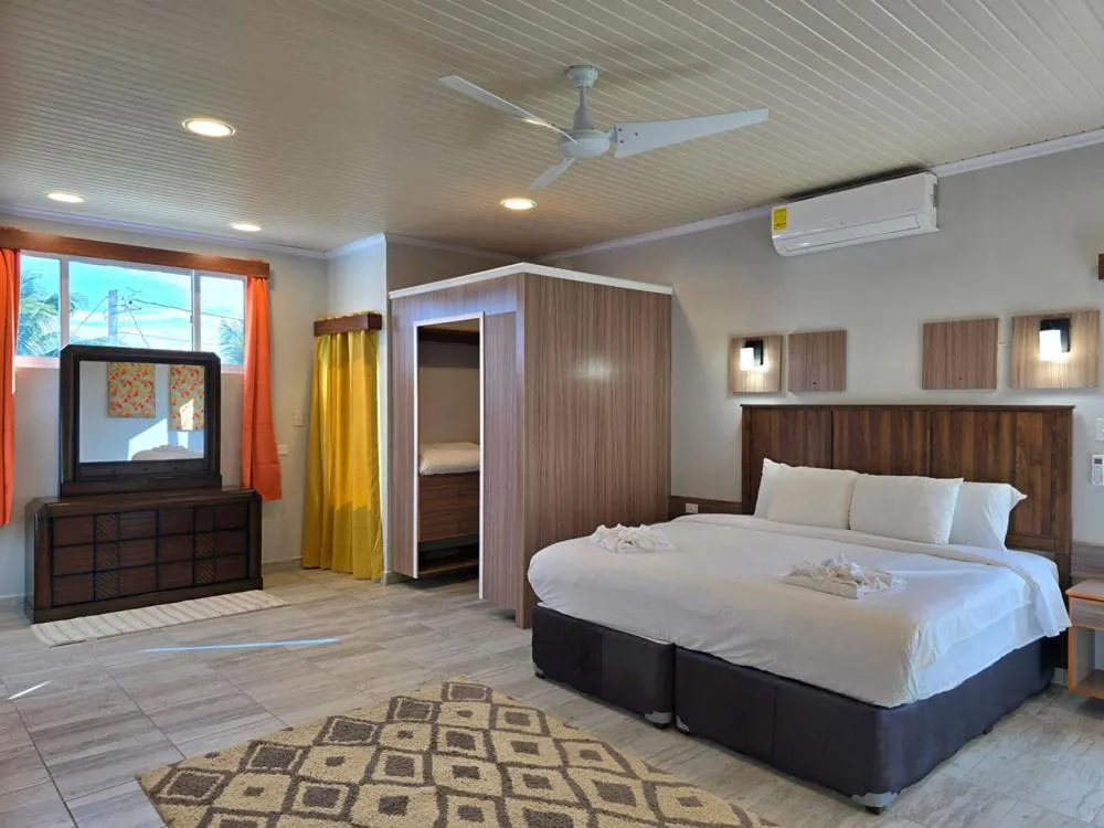 Bed in Island Magic Villas