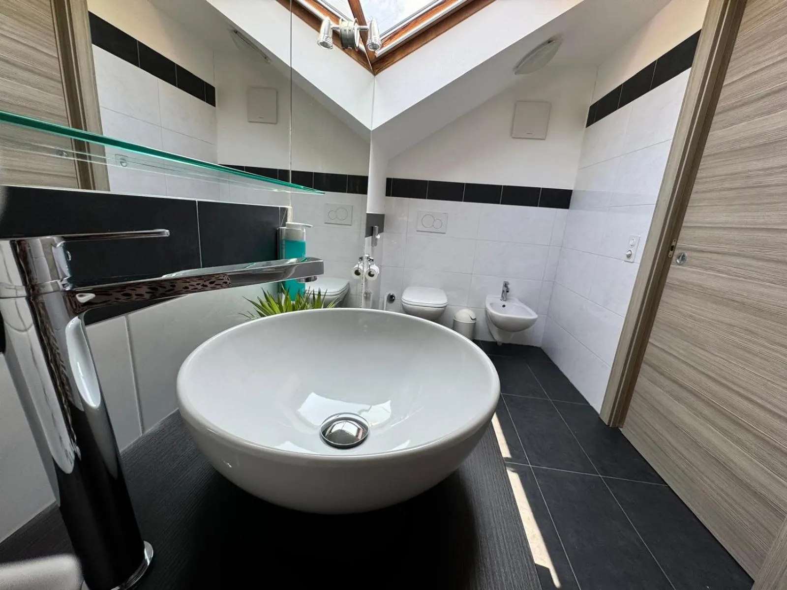 Bathroom in Hotel Locanda Castagnola