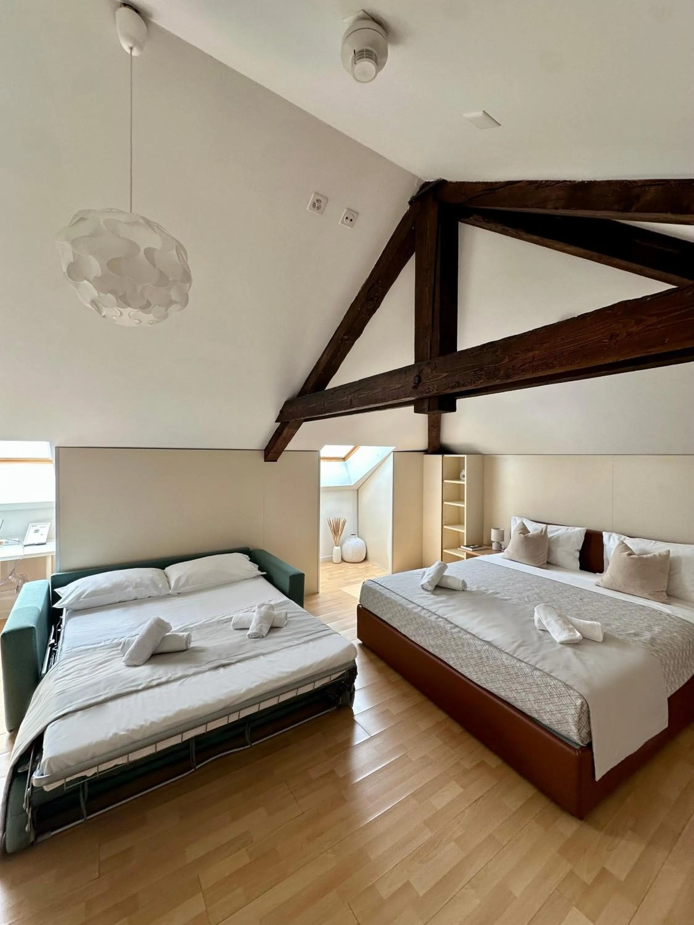 Photo of the whole room, Bed in Hotel Locanda Castagnola