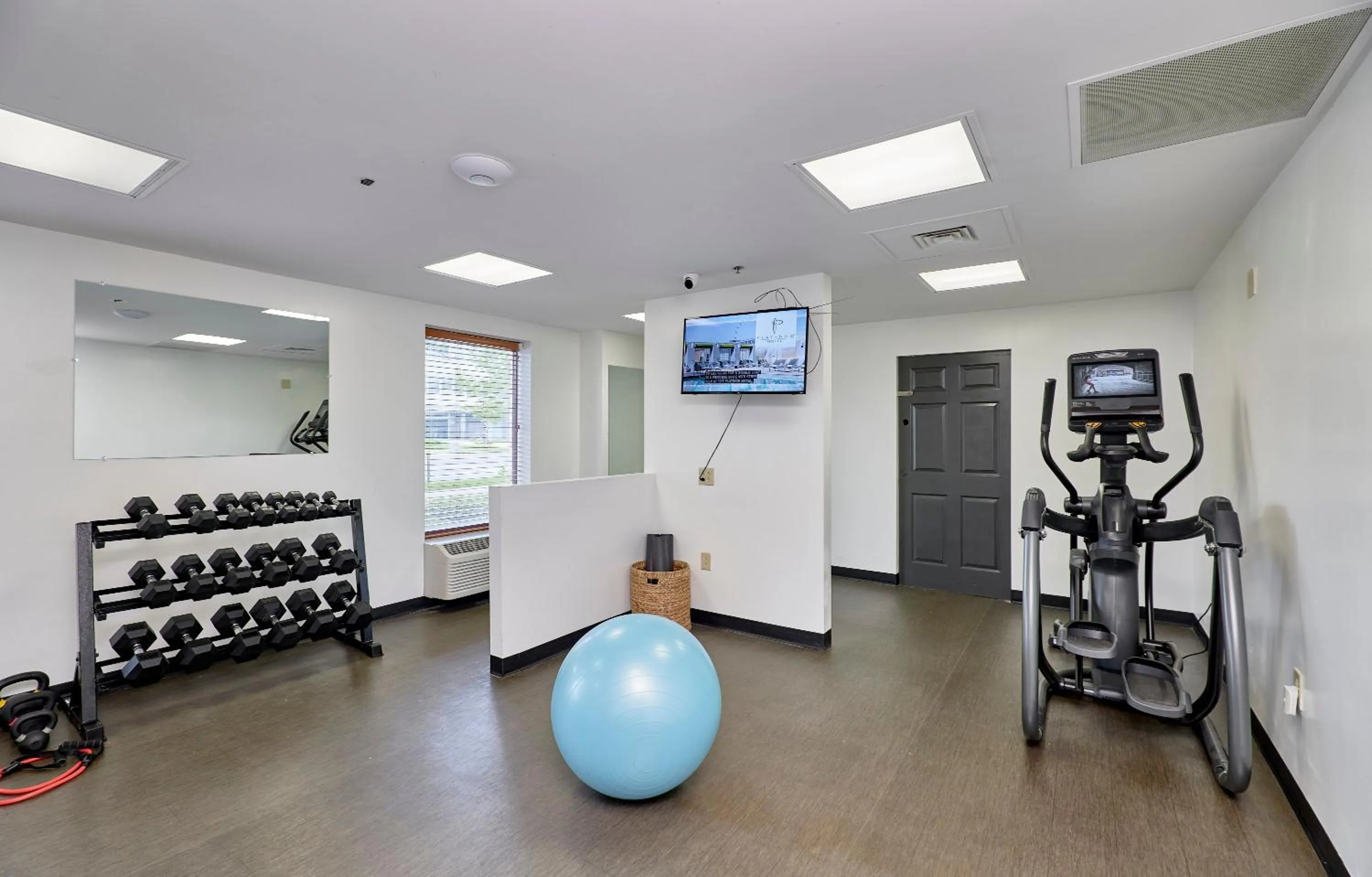 Fitness centre/facilities in The West End