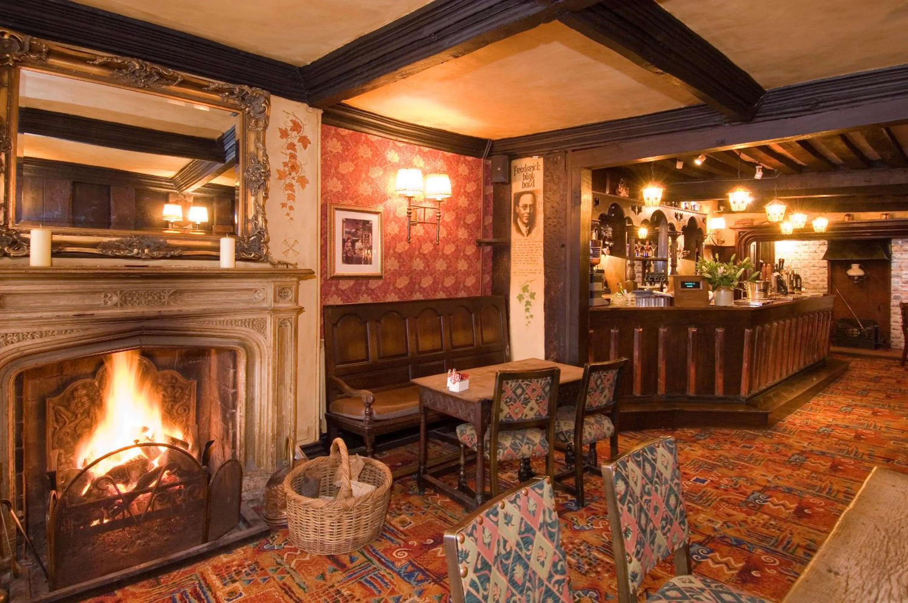Lounge or bar in George & Pilgrims Hotel