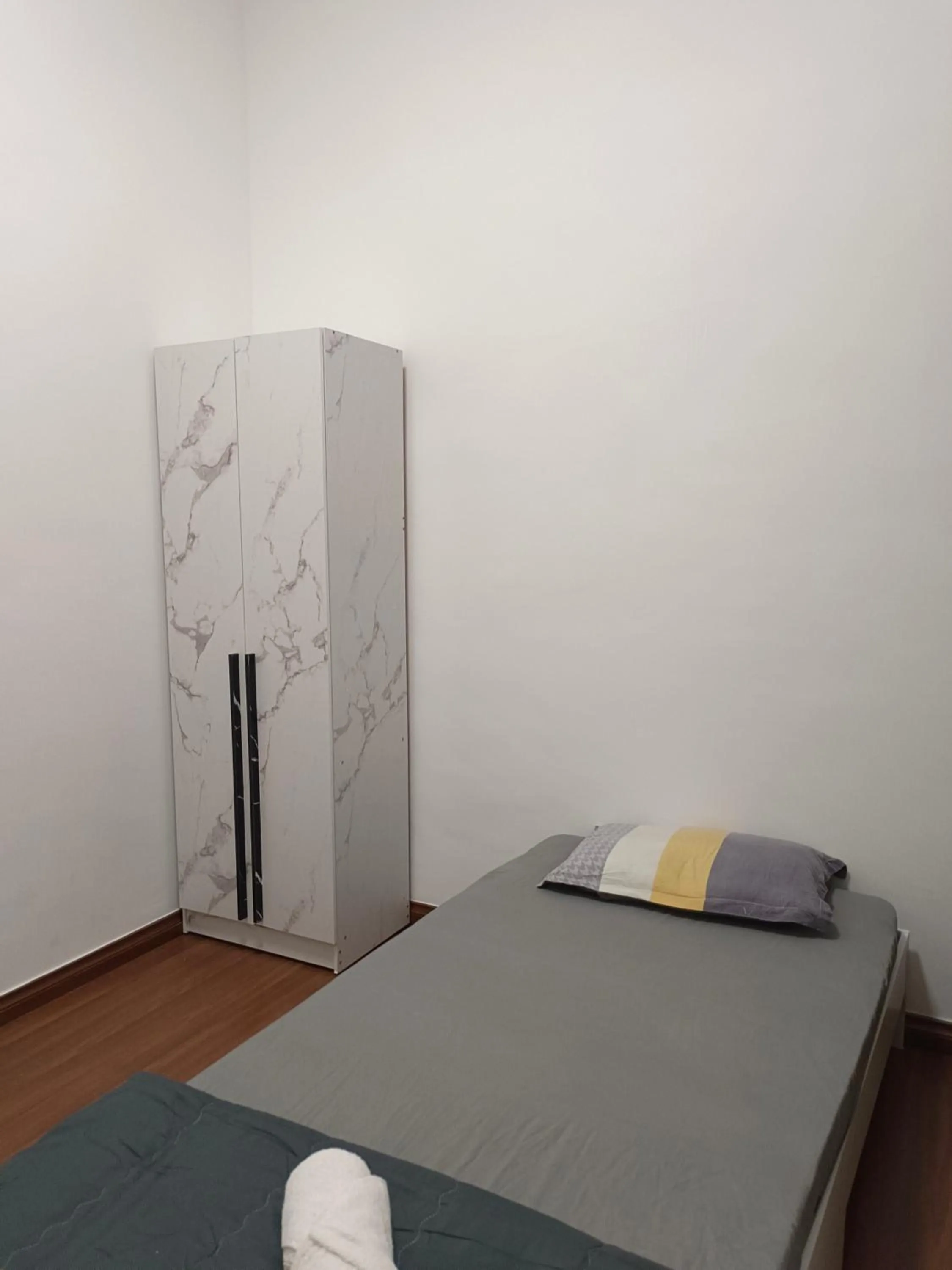 Bed in Sri Indah Pool Condostay