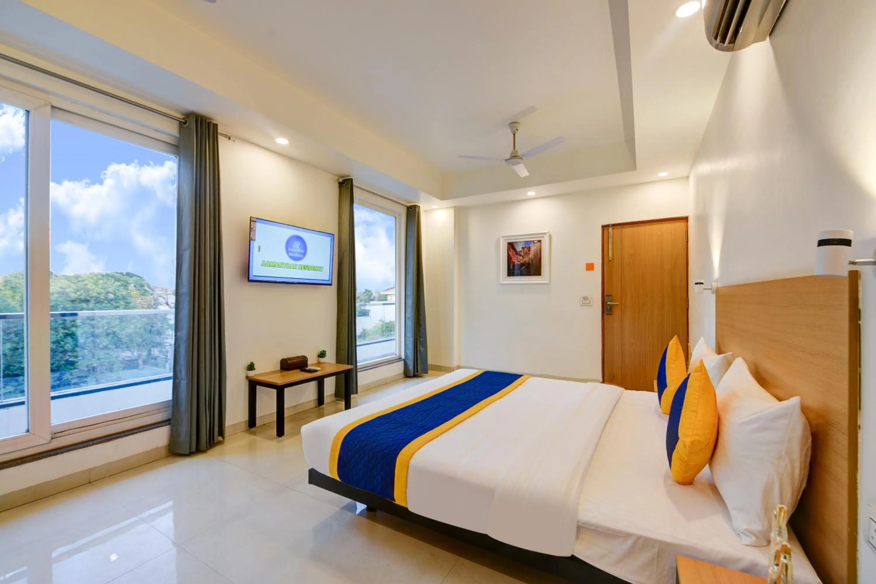 View (from property/room), Bed in Aamantran Residency Hotel, Sohna Road, Sector 49, Gurugram