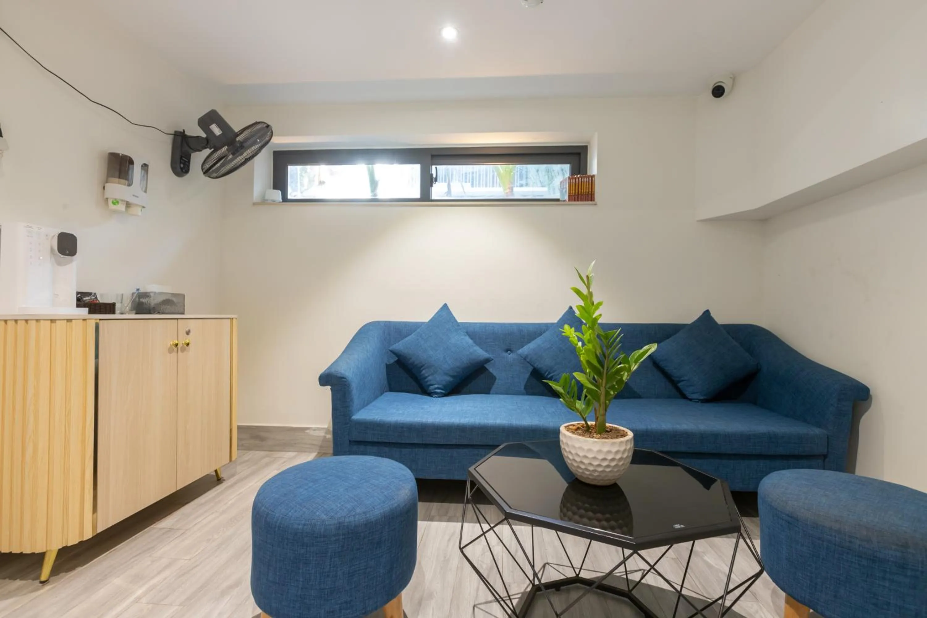 Bin Bin Hotel 12 Near Sala Residence