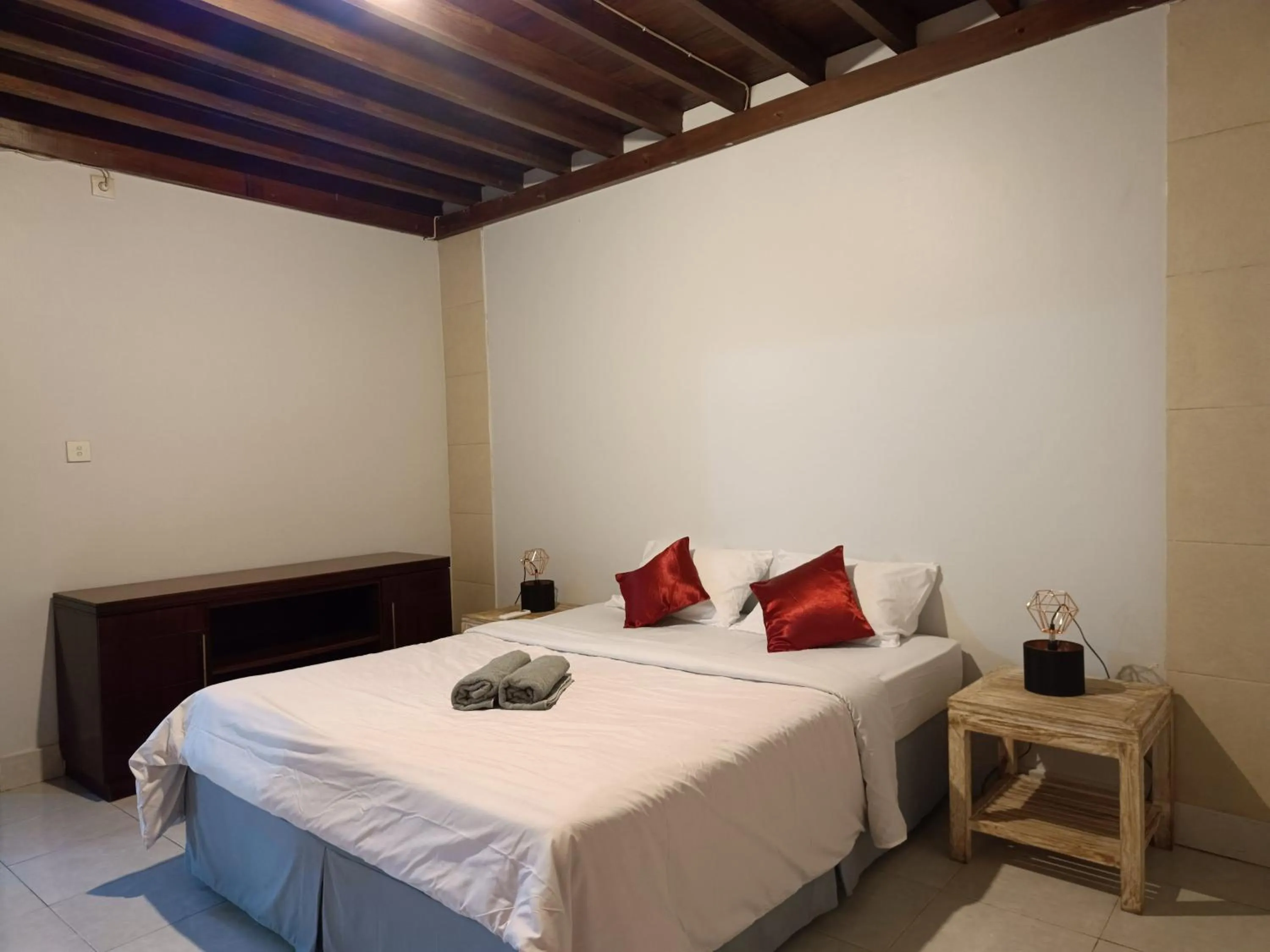 Photo of the whole room in Nasya Residence