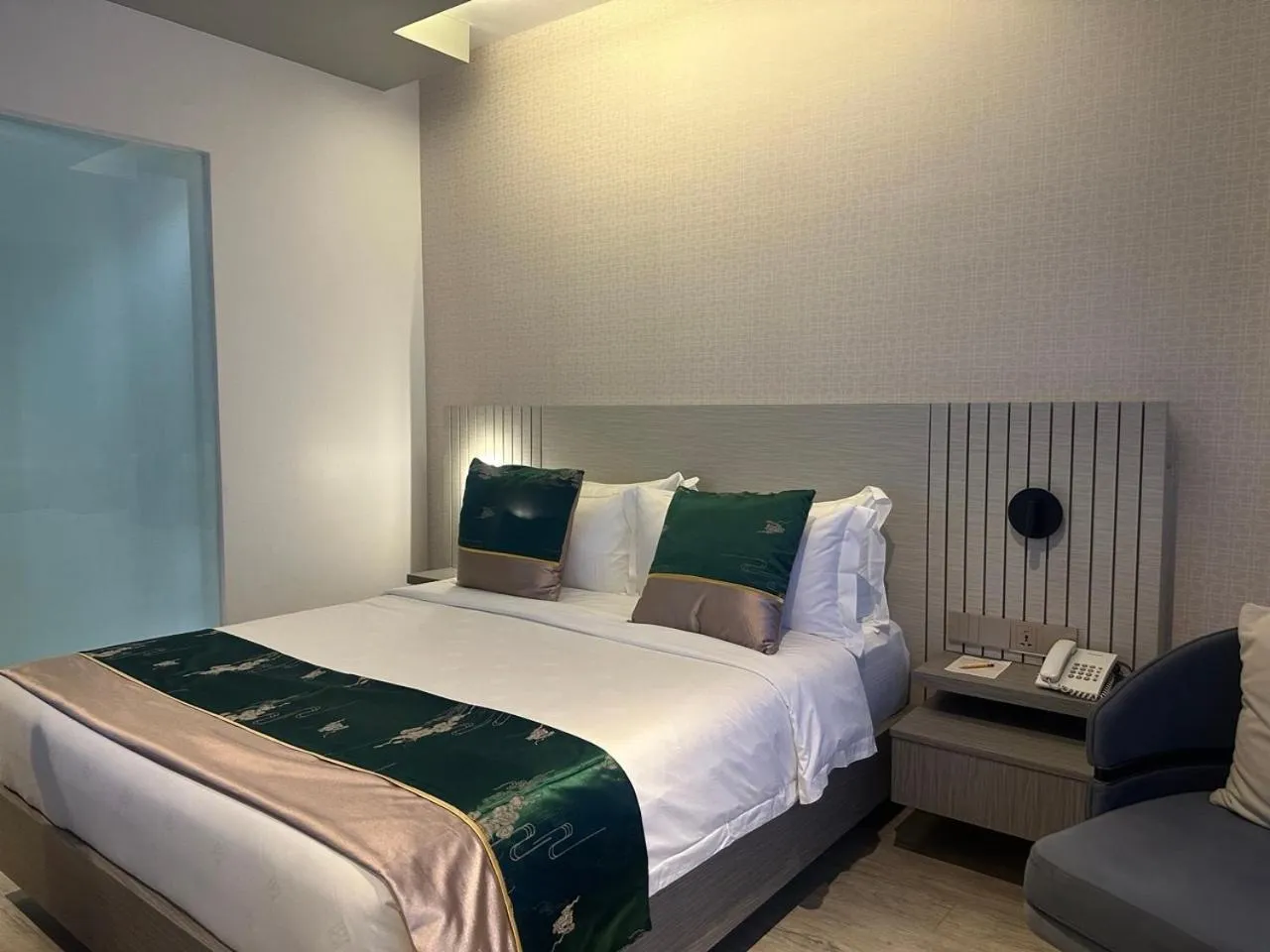 Bed in Badsbrotel Suites