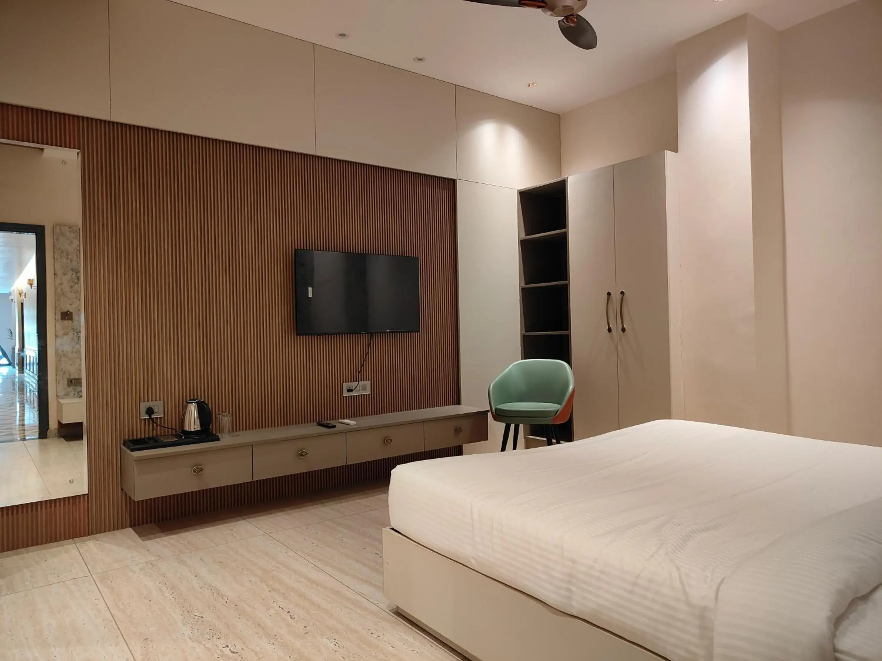 Deluxe Double Room - single occupancy in Hotel Edisson Deluxe Double Room - single occupancy in Hotel Edisson