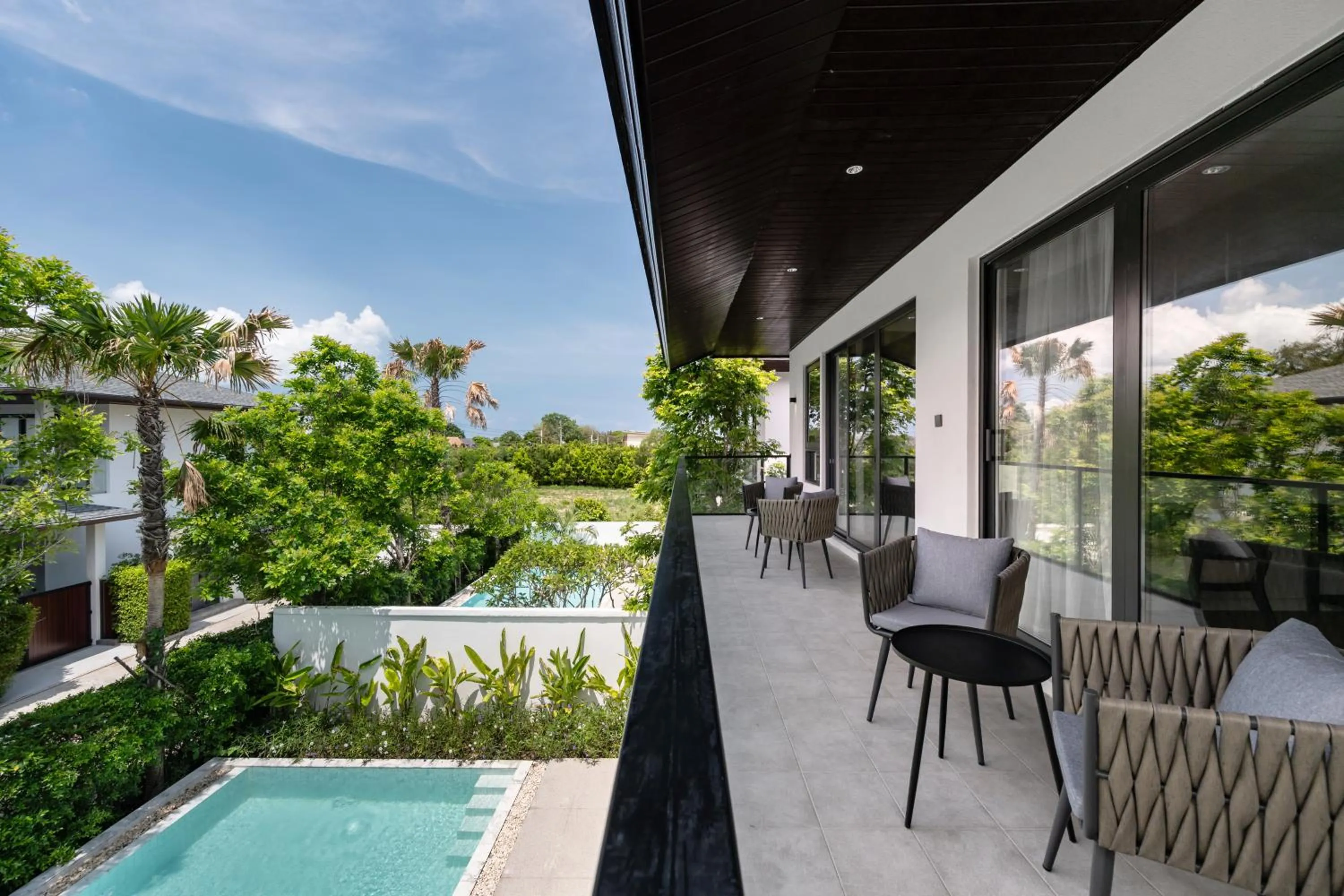 Garden in Argo Pattaya Resort and Villas