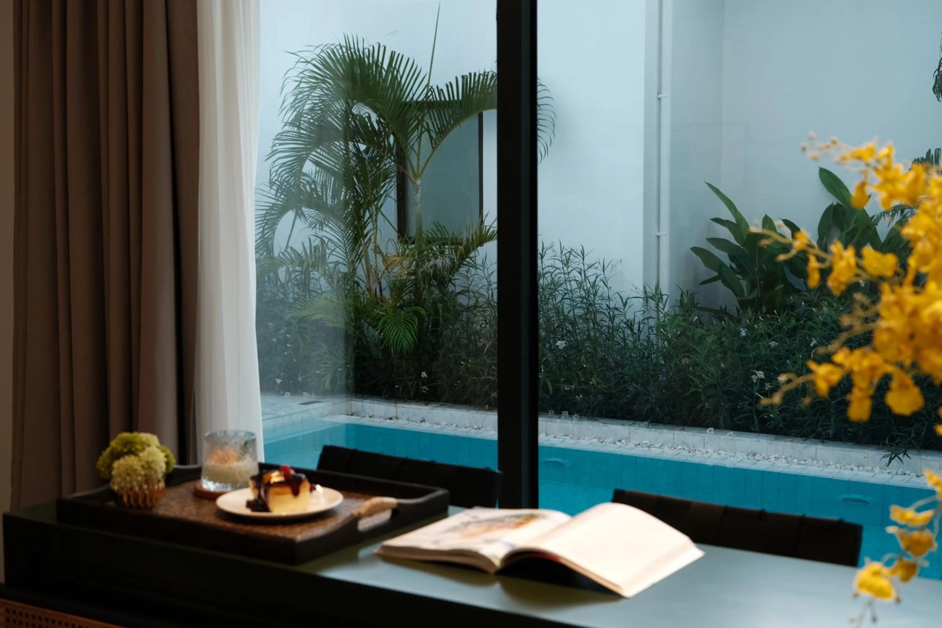 Pool view in Argo Pattaya Resort and Villas