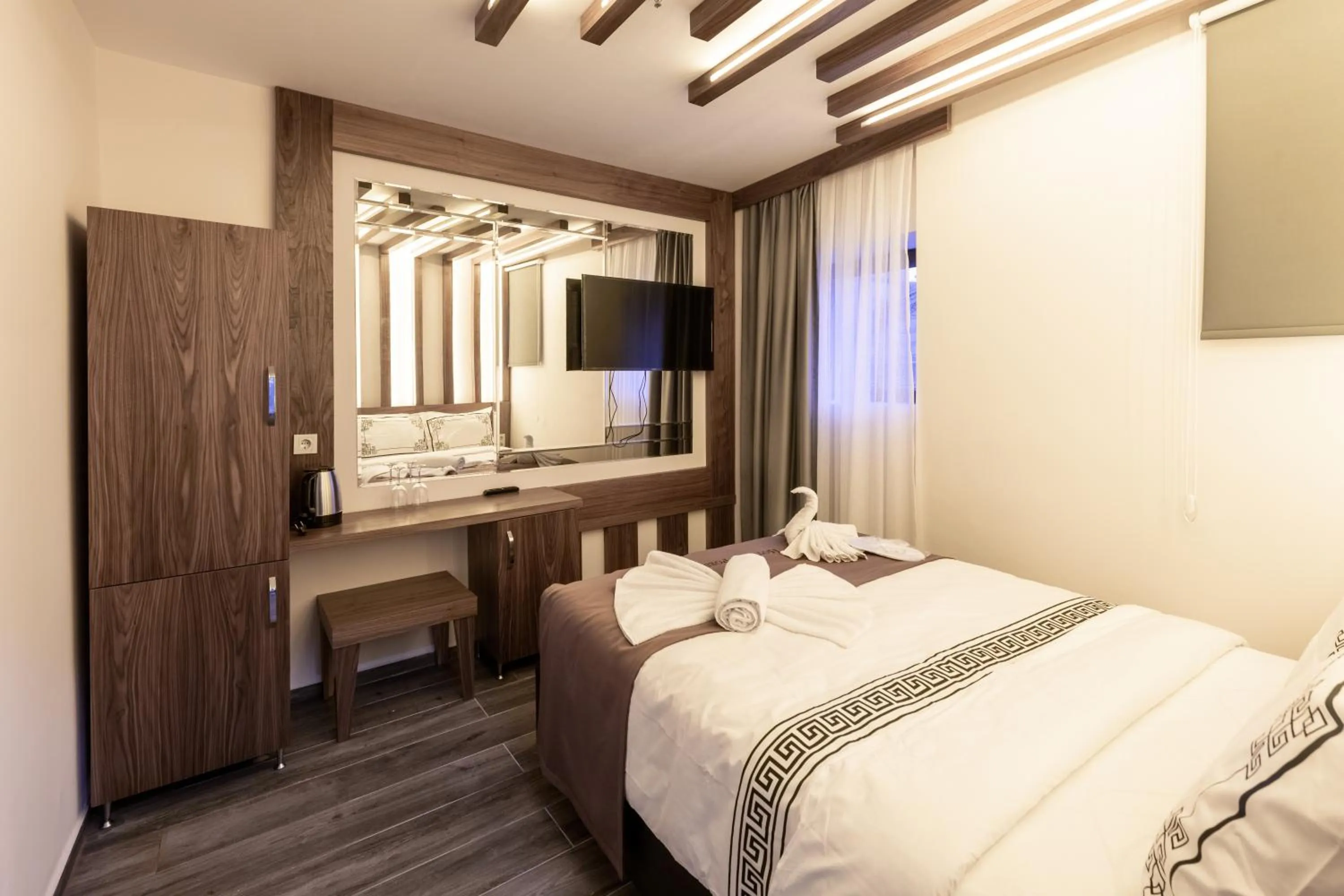 TV and multimedia in hotel di poesia deluxe