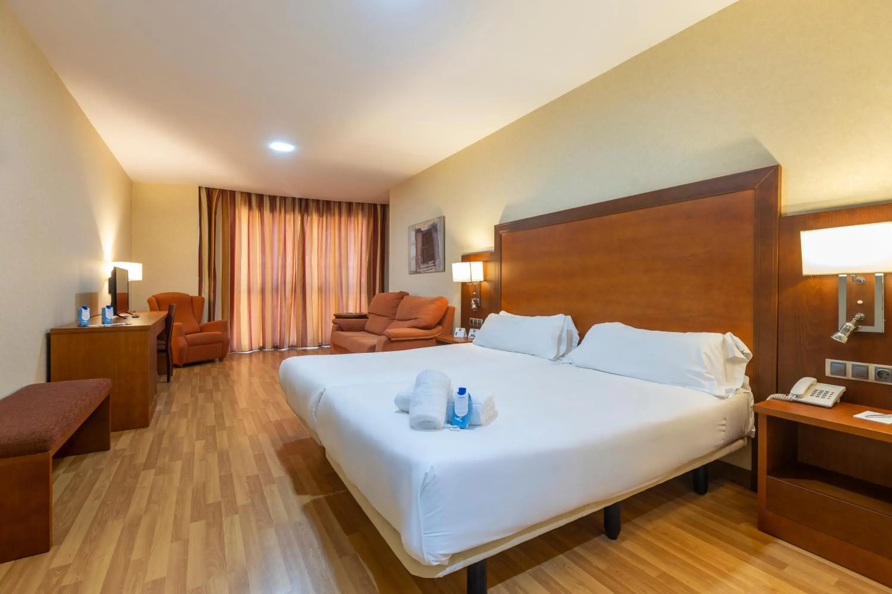 Family Room (2 Adults + 2 Children) in Moon Dreams Calabahía Family Room (2 Adults + 2 Children) in Moon Dreams Calabahía