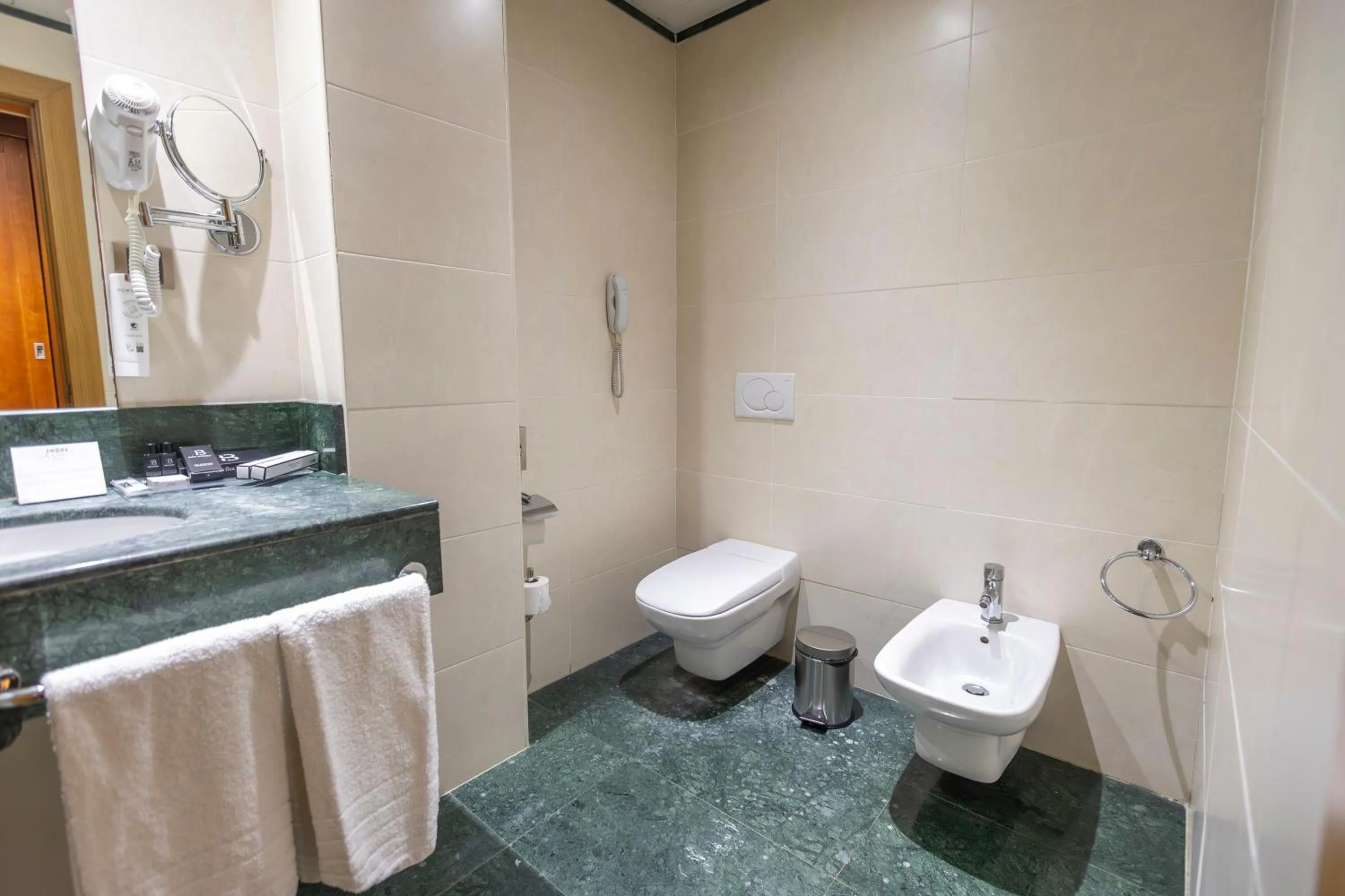 Moon Dreams Calabahía