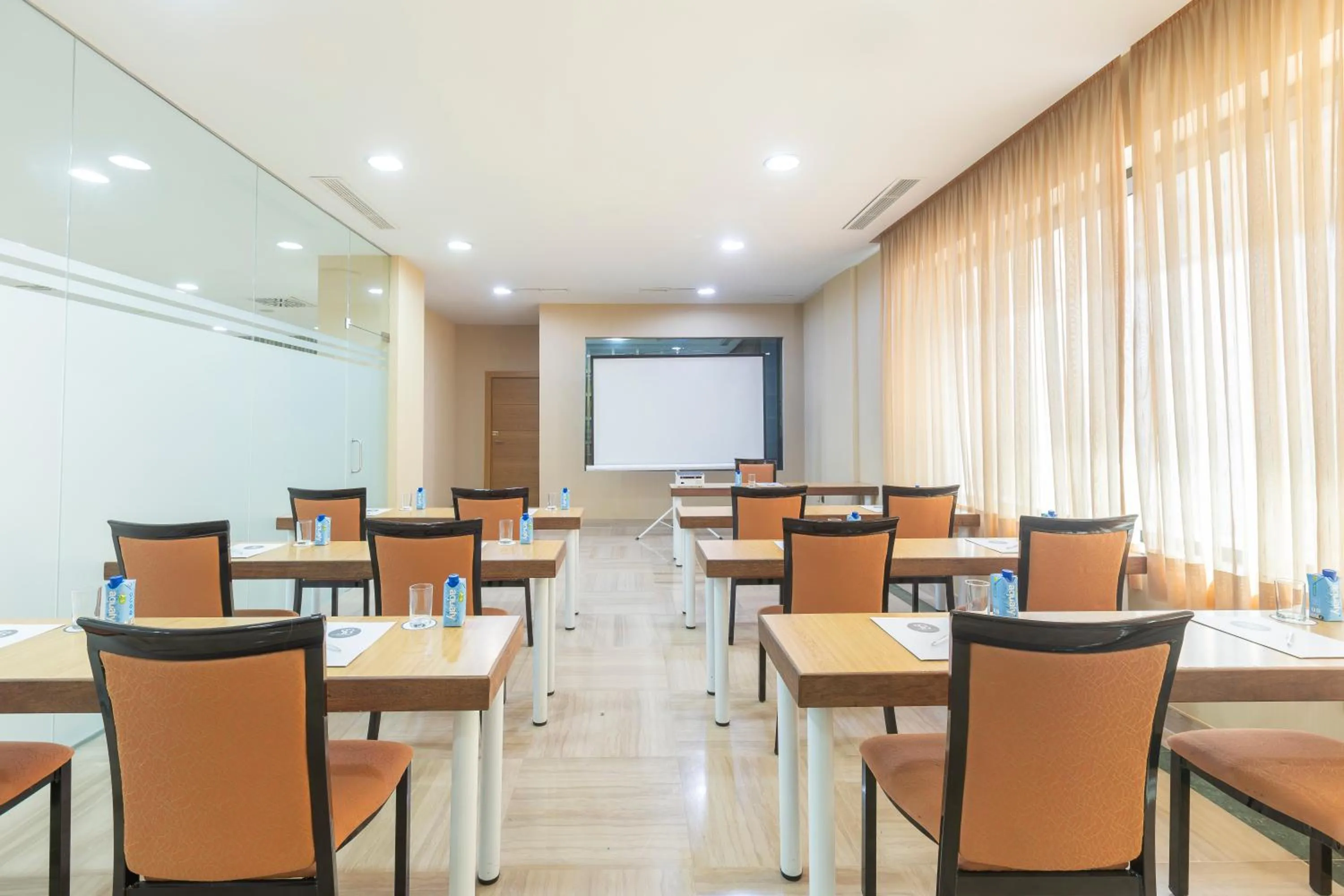 Restaurant/places to eat in Moon Dreams Calabahía