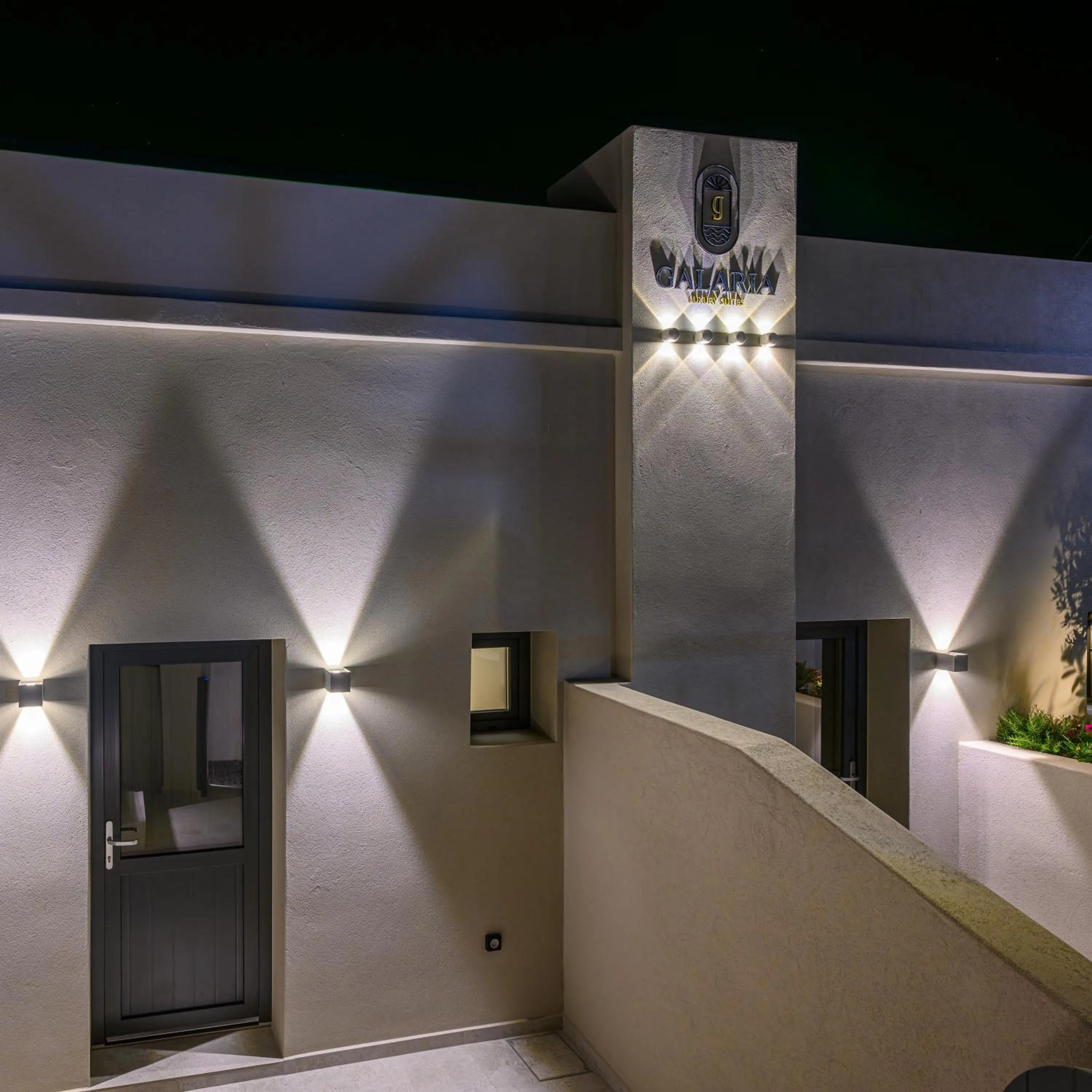 Night in Galaria Serenity Suites