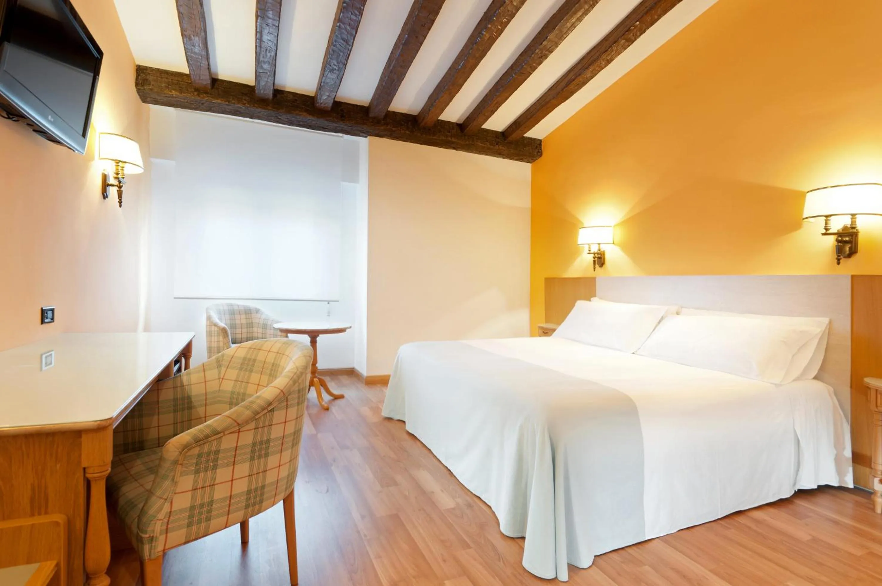 Bed in Gran Hotel Los Angeles