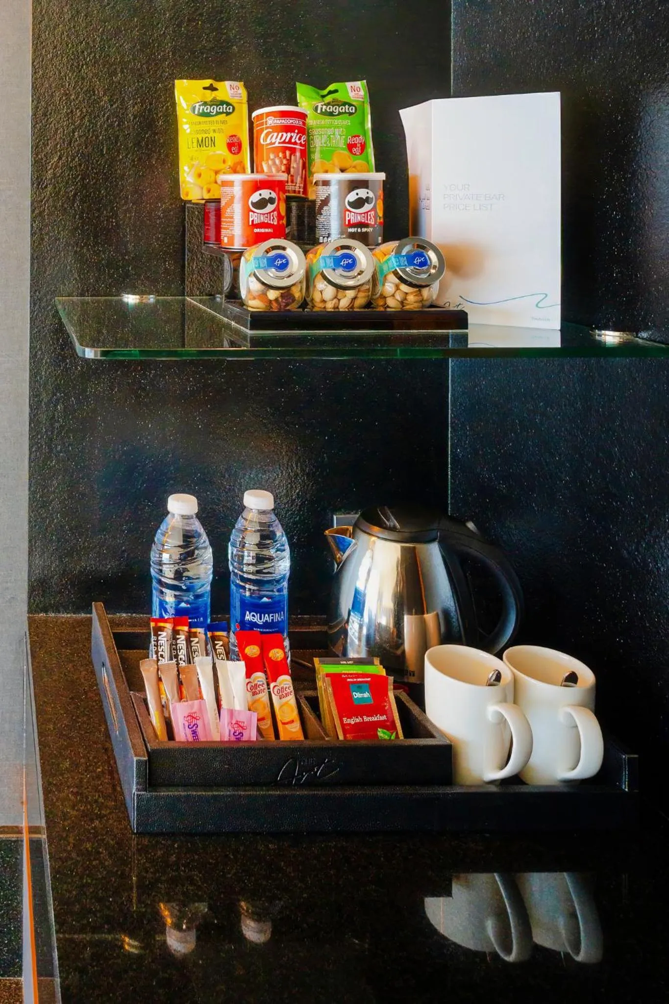 Coffee/tea facilities in The Art Hotel & Resort