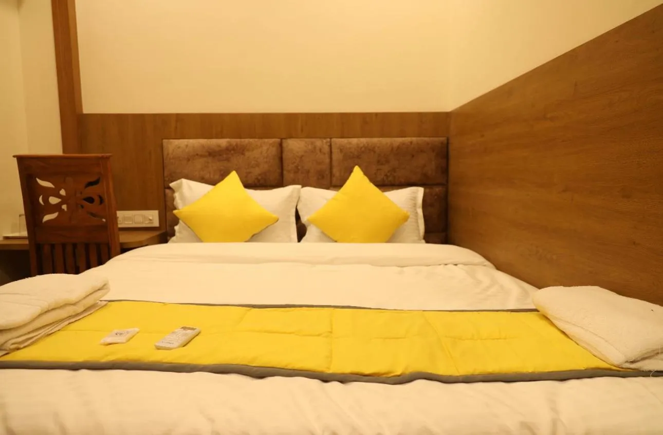 Bed in Hotel president park Coimbatore