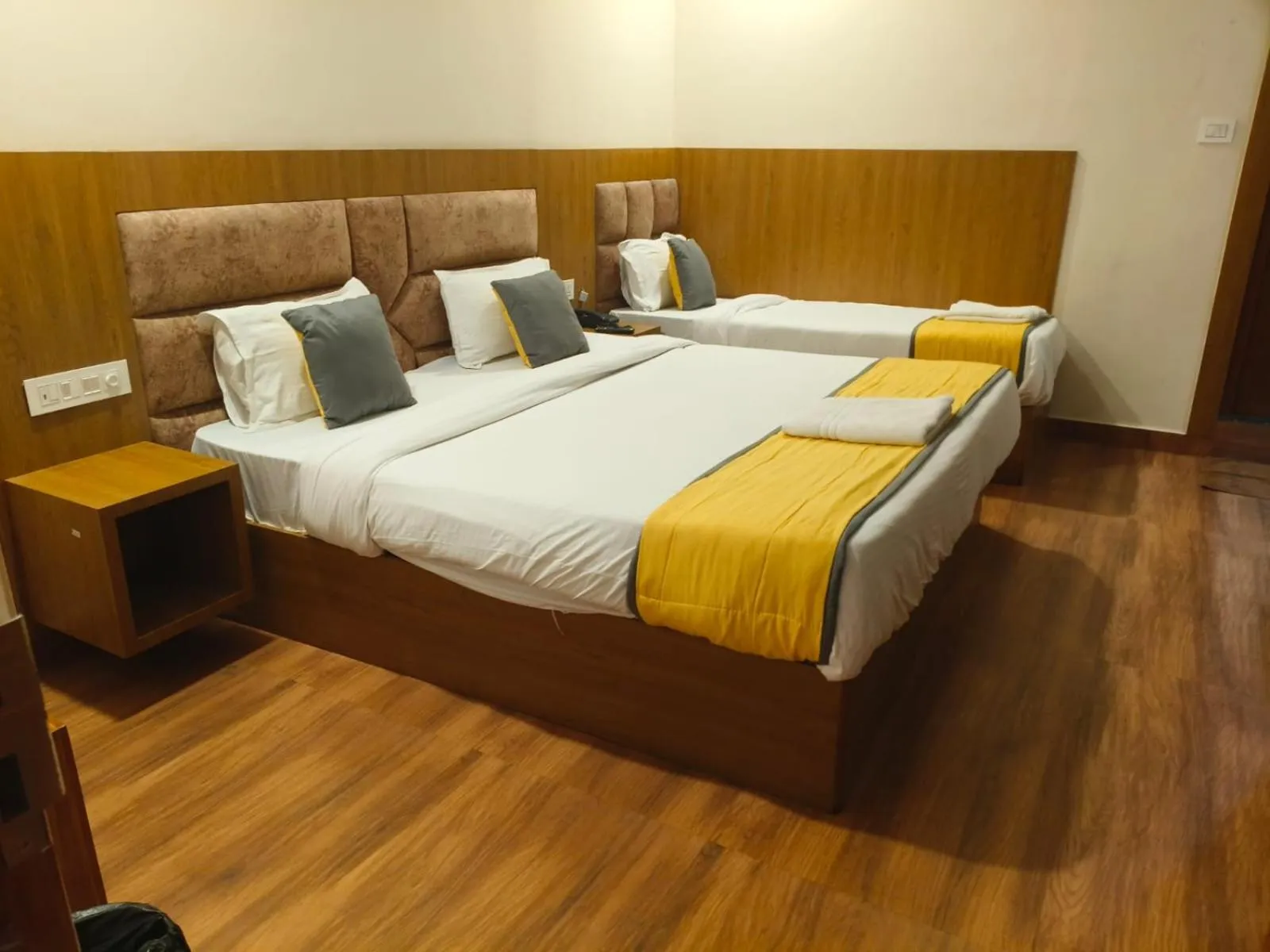 Bed in Hotel president park Coimbatore