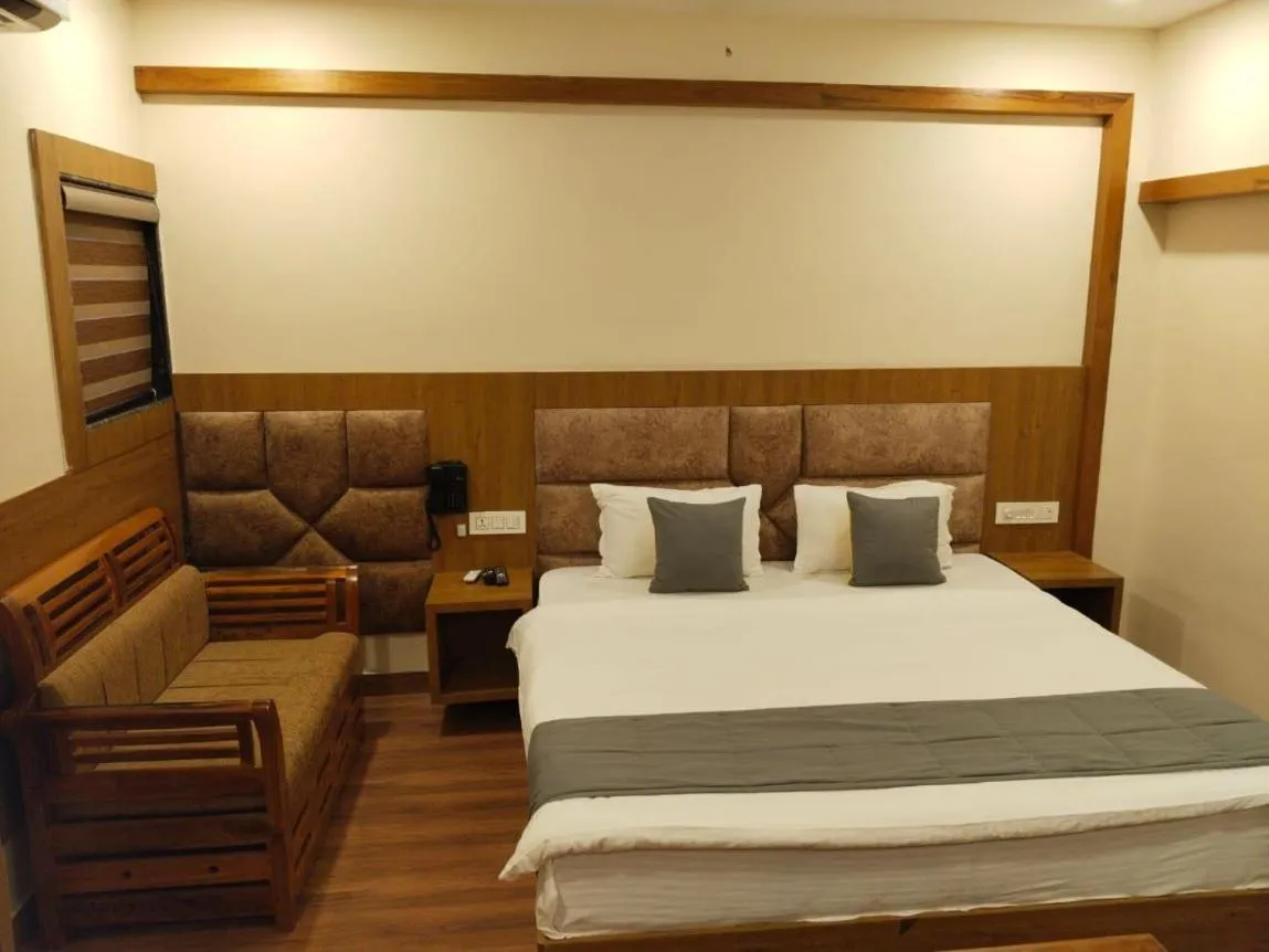 Bed in Hotel president park Coimbatore