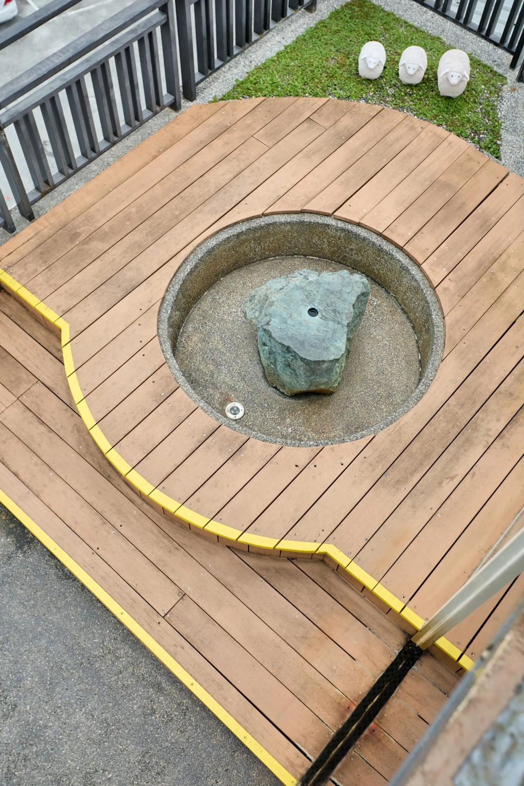 Balcony/Terrace in Tenlien onsen Hot Spring Hotel