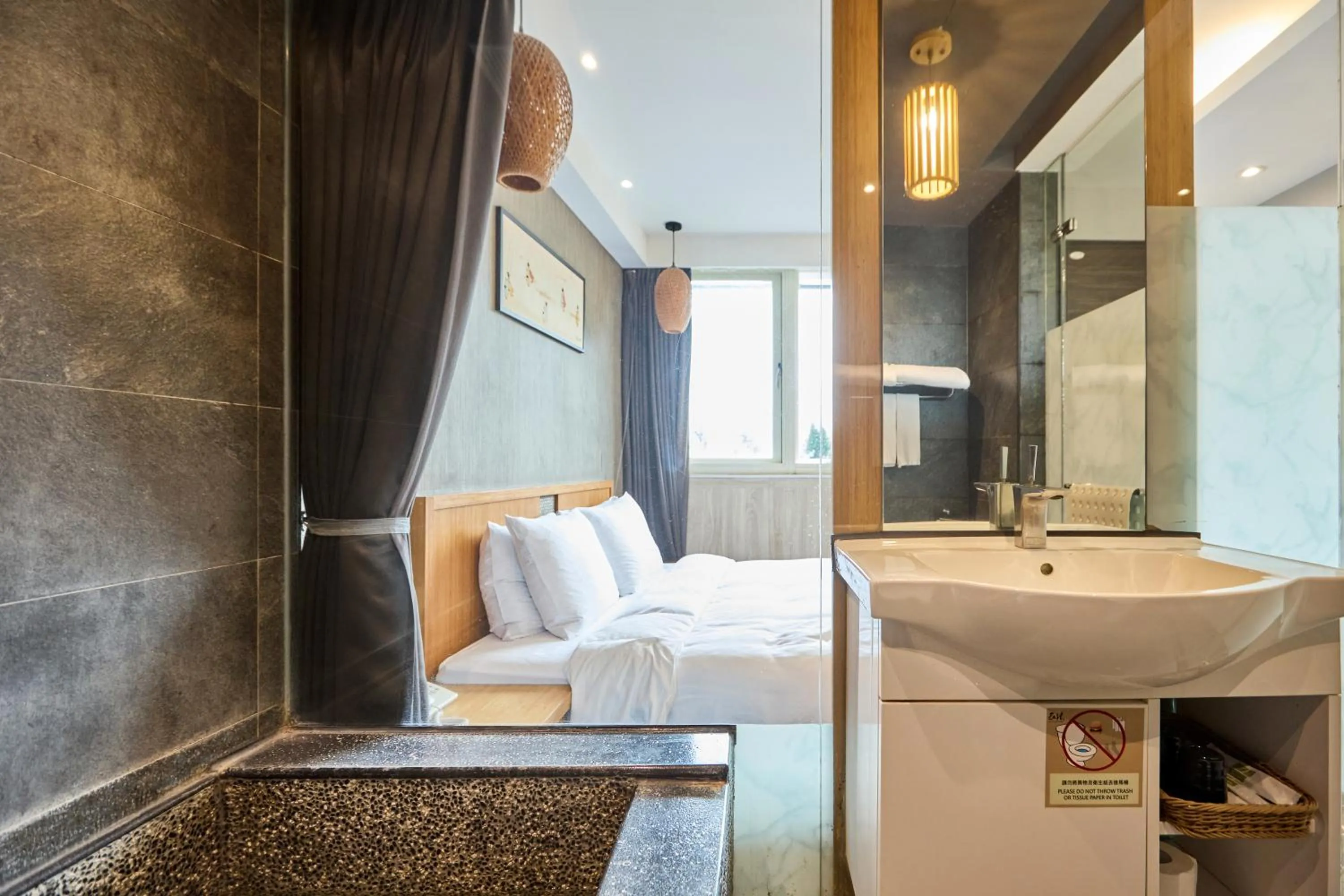 Bathroom in Tenlien onsen Hot Spring Hotel