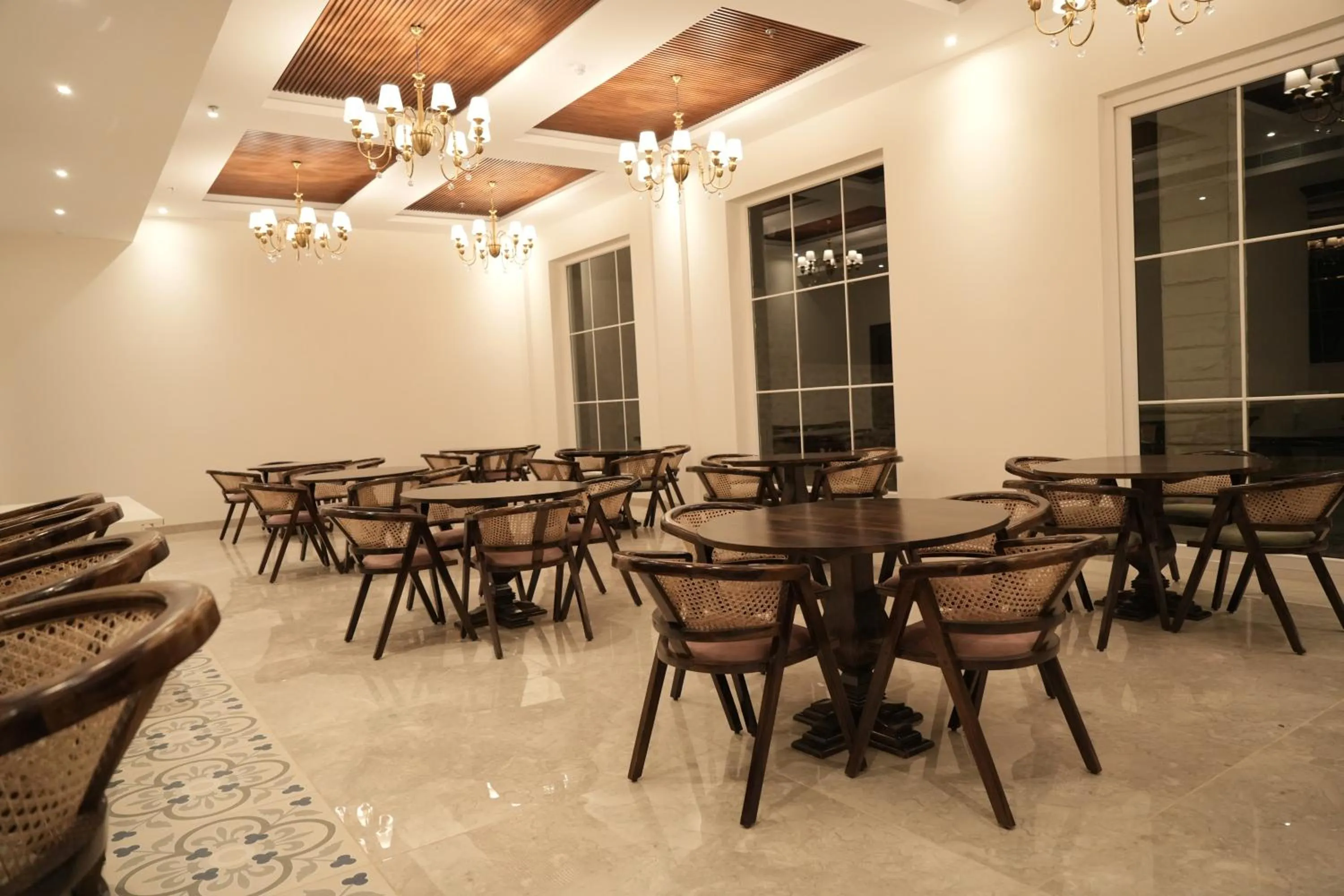 Restaurant/places to eat in The Belvedere Kasauli