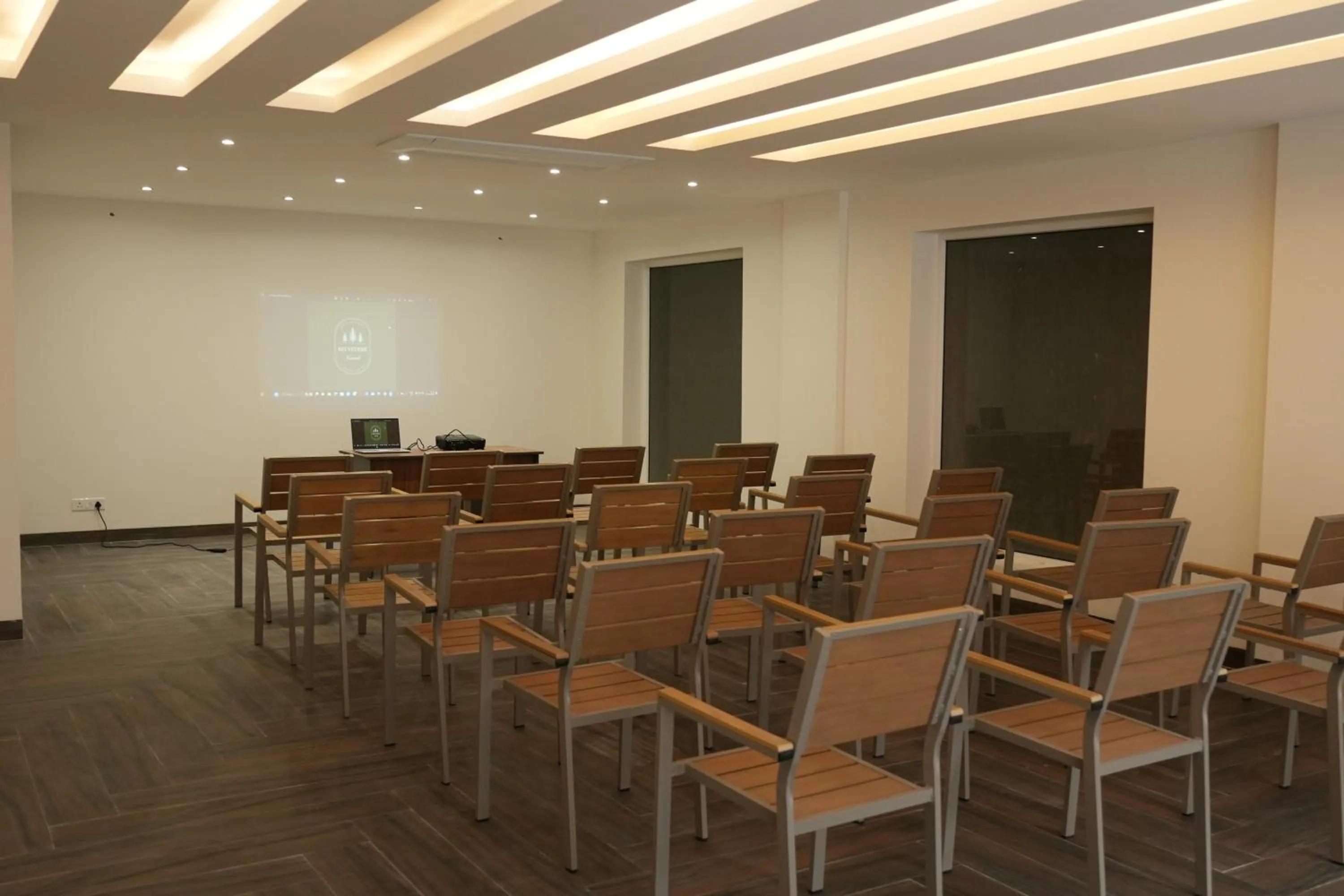 Business facilities in The Belvedere Kasauli