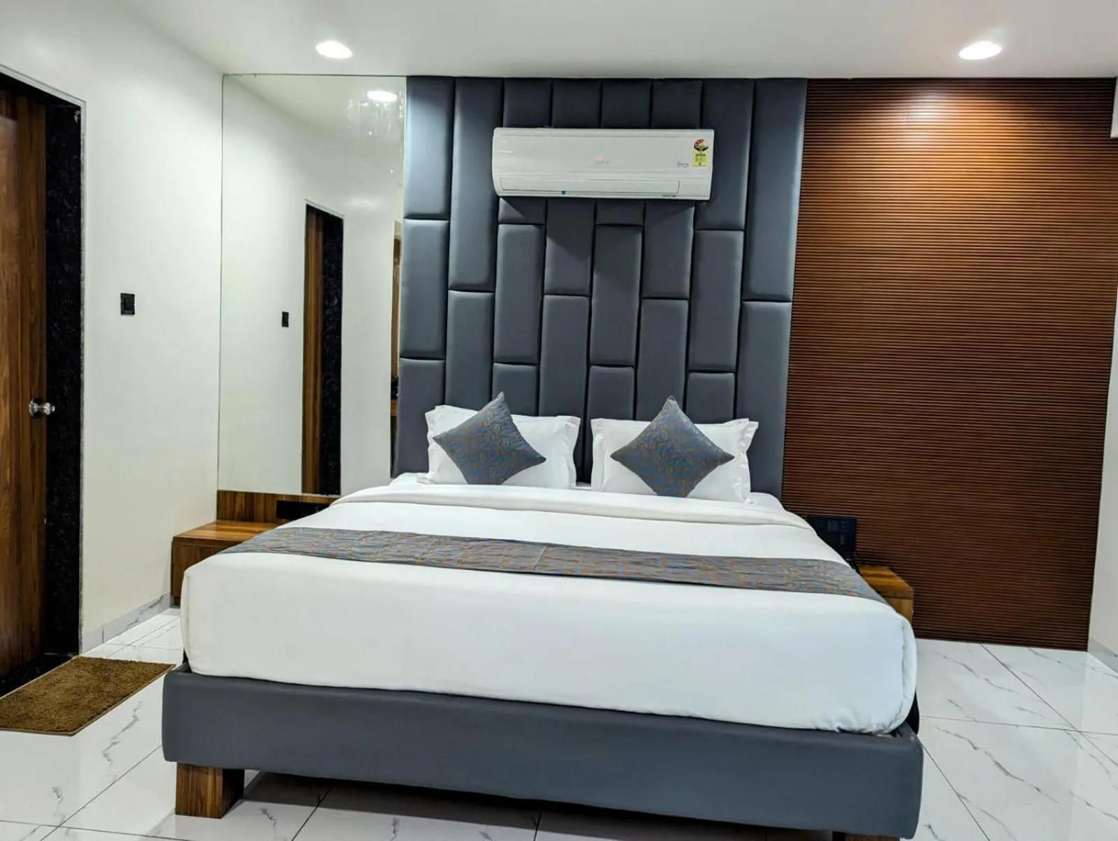 Bed in Hotel Majestic By NxtJen Hospitality