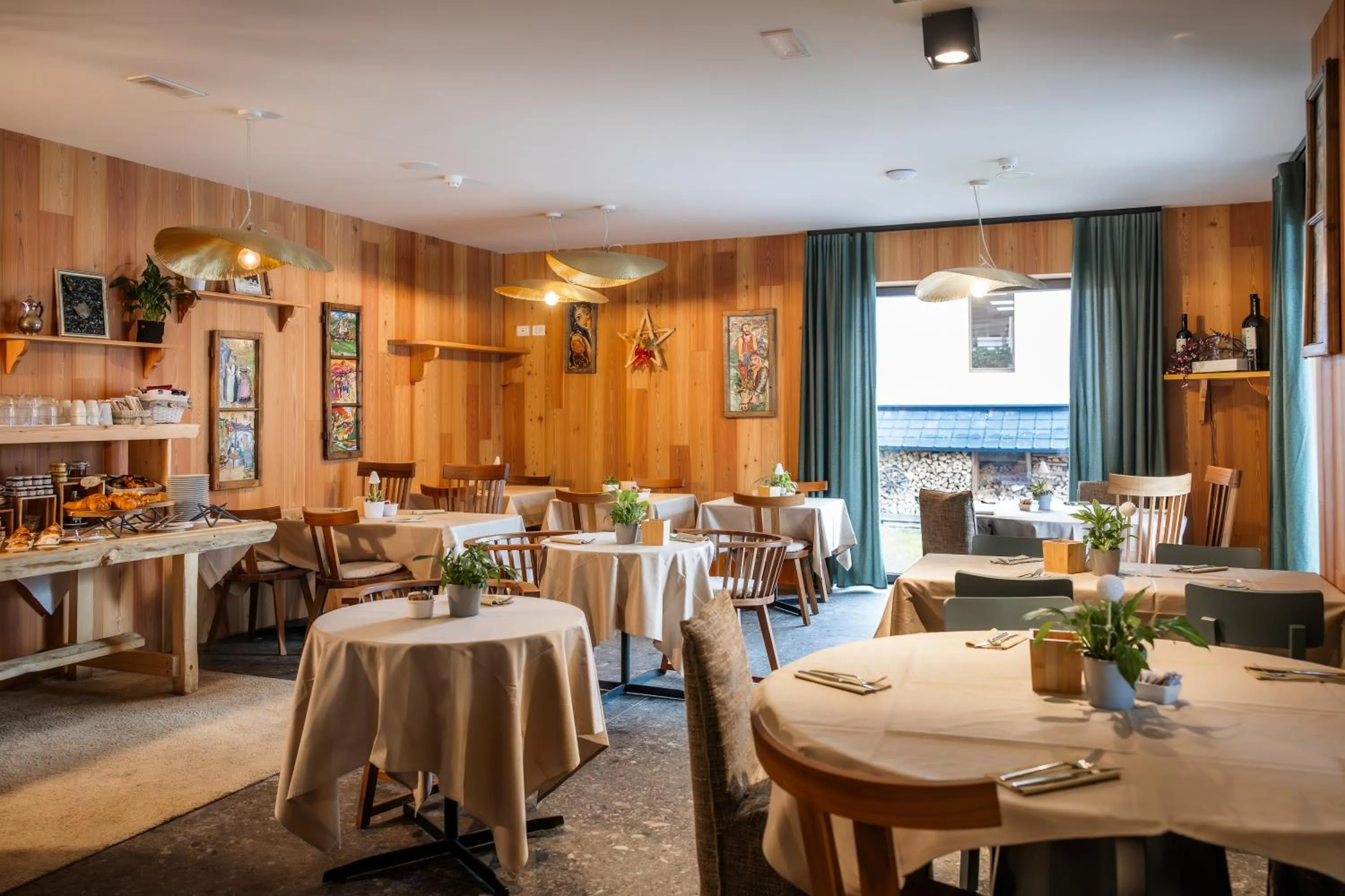 Breakfast in Bach Boutique Hotel