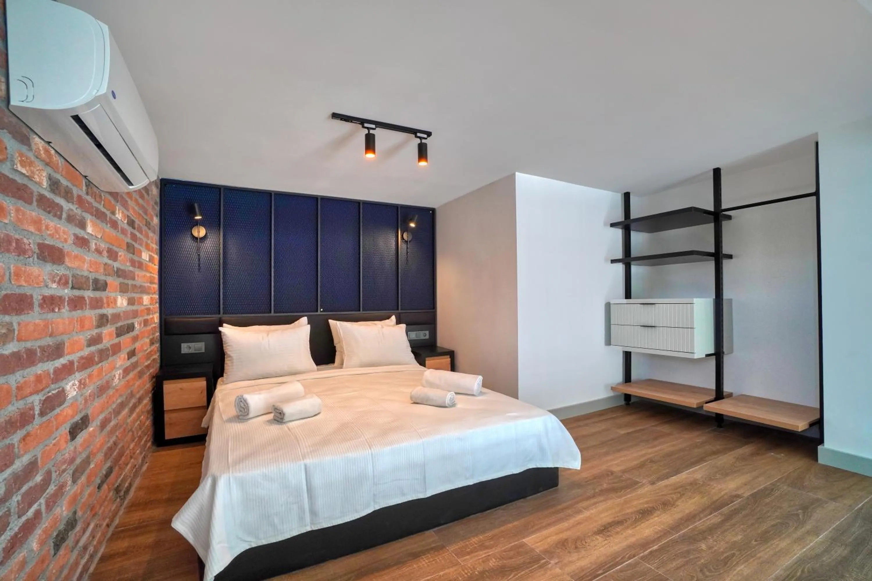 Bed in Ayayorgi Homes