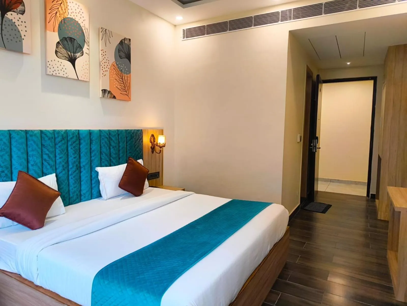 Bed in Hotel W Grand - A Boutique Hotel