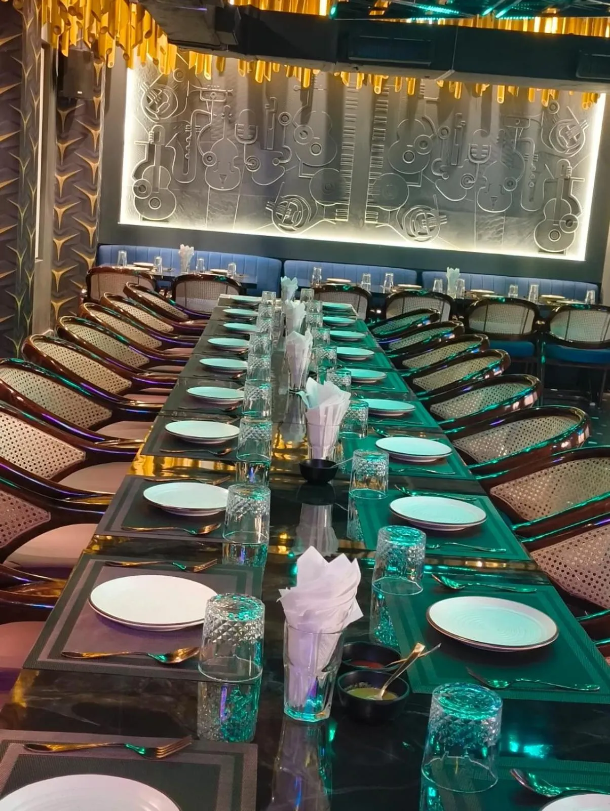 Property building in Hotel W Grand - A Boutique Hotel