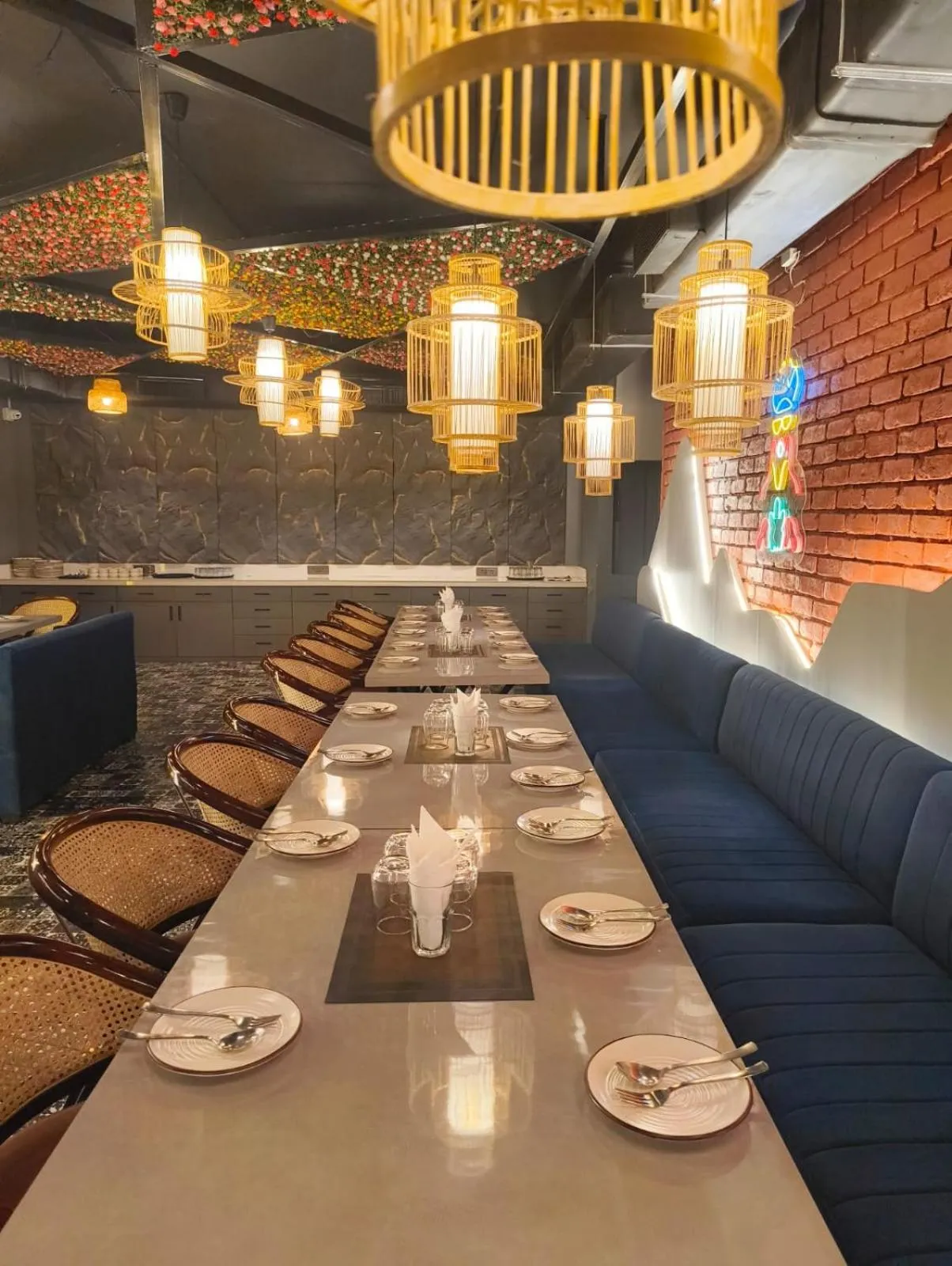 Property building in Hotel W Grand - A Boutique Hotel