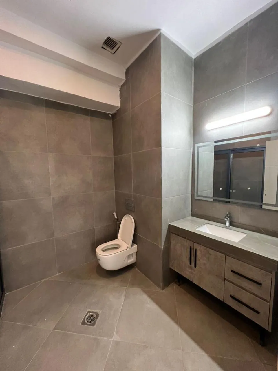 Bathroom in Addis Ville Hotel Apartment