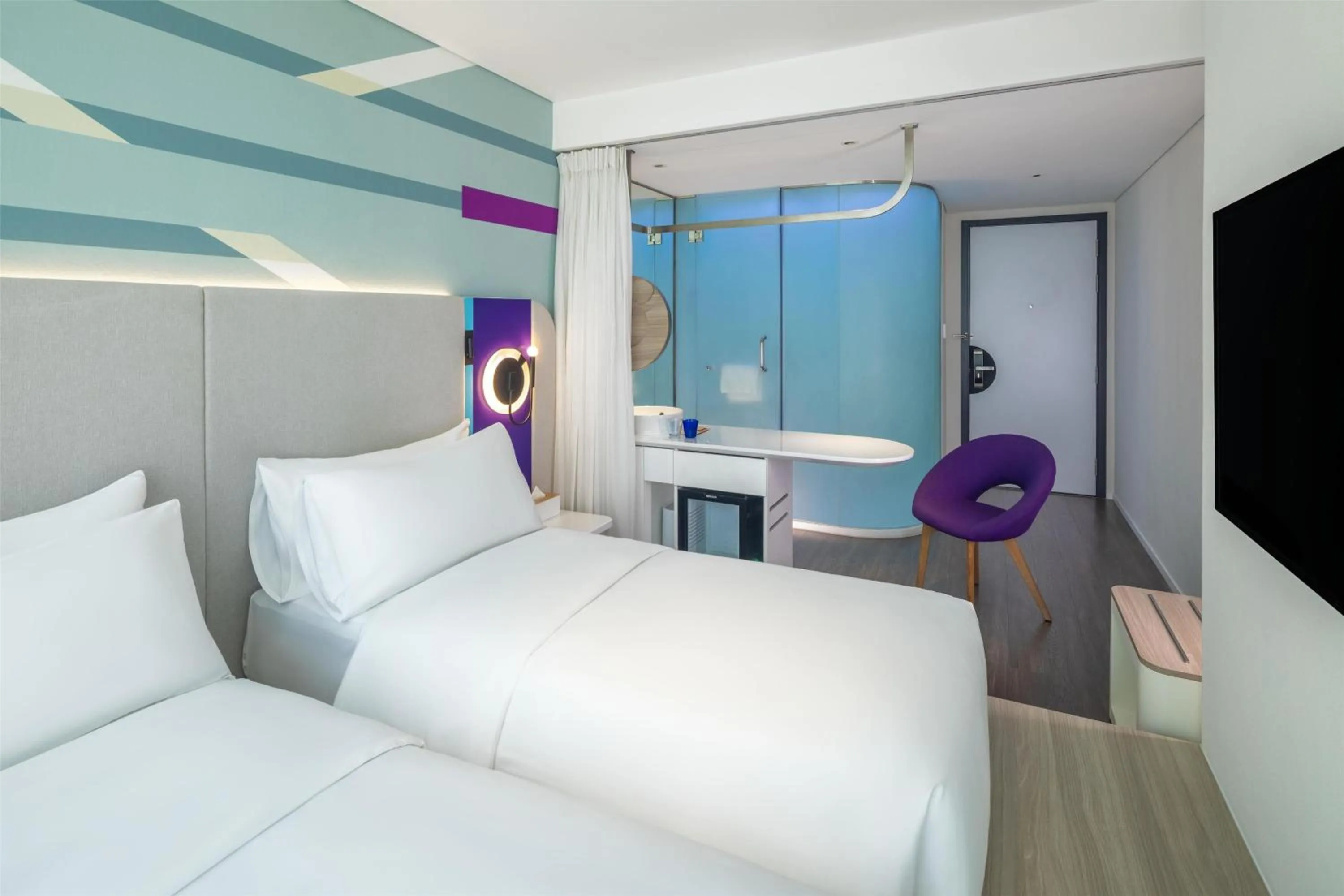 Bed in Tru by Hilton Da Nang City Centre